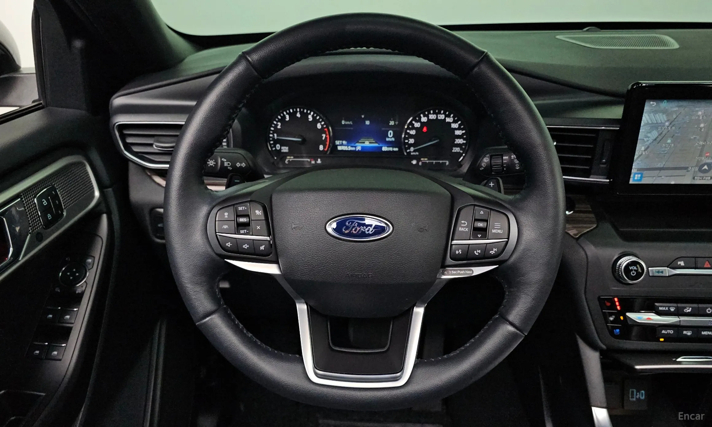 Ford Explorer 6th Generation превью 14