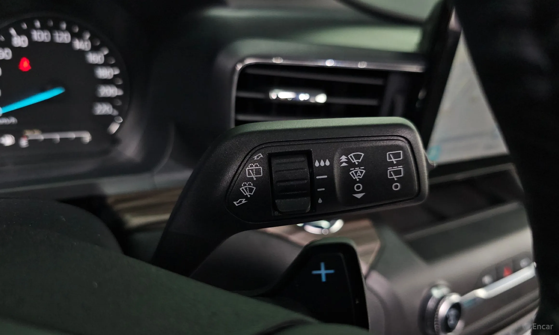 Ford Explorer 6th Generation превью 15