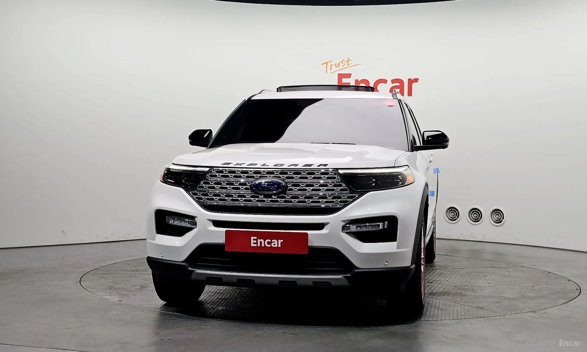 Ford Explorer 6th Generation превью 3