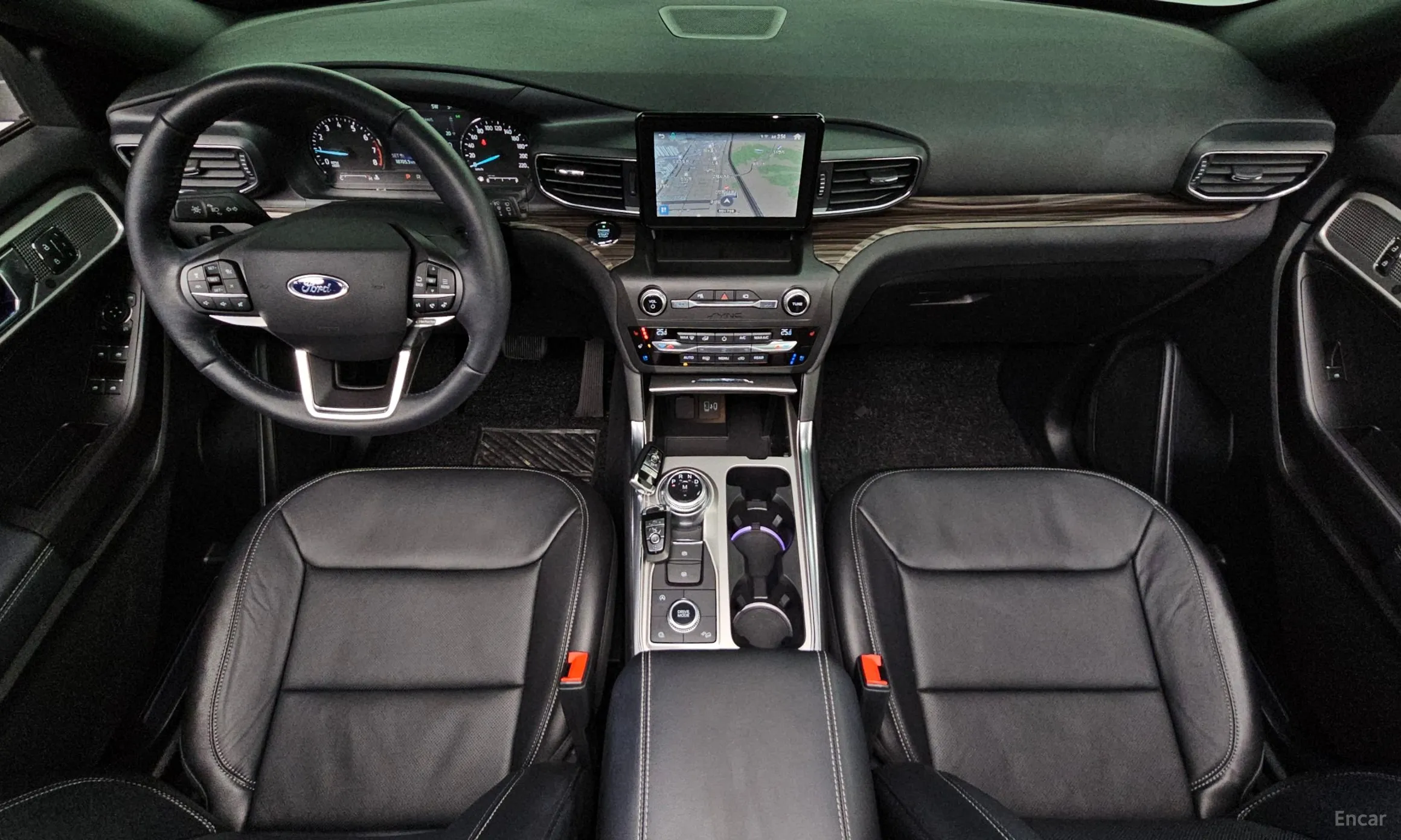 Ford Explorer 6th Generation превью 7