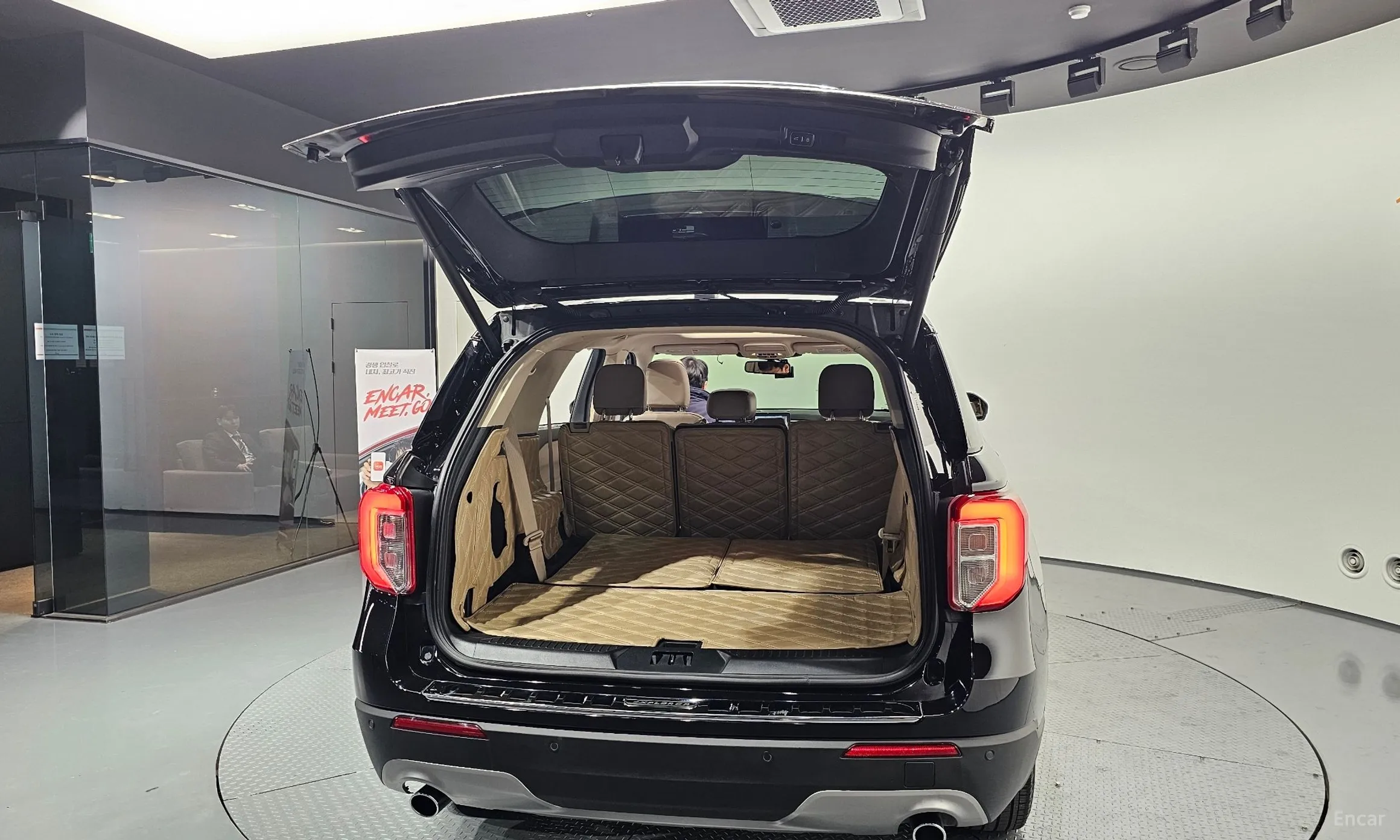 Ford Explorer 6th Generation превью 19