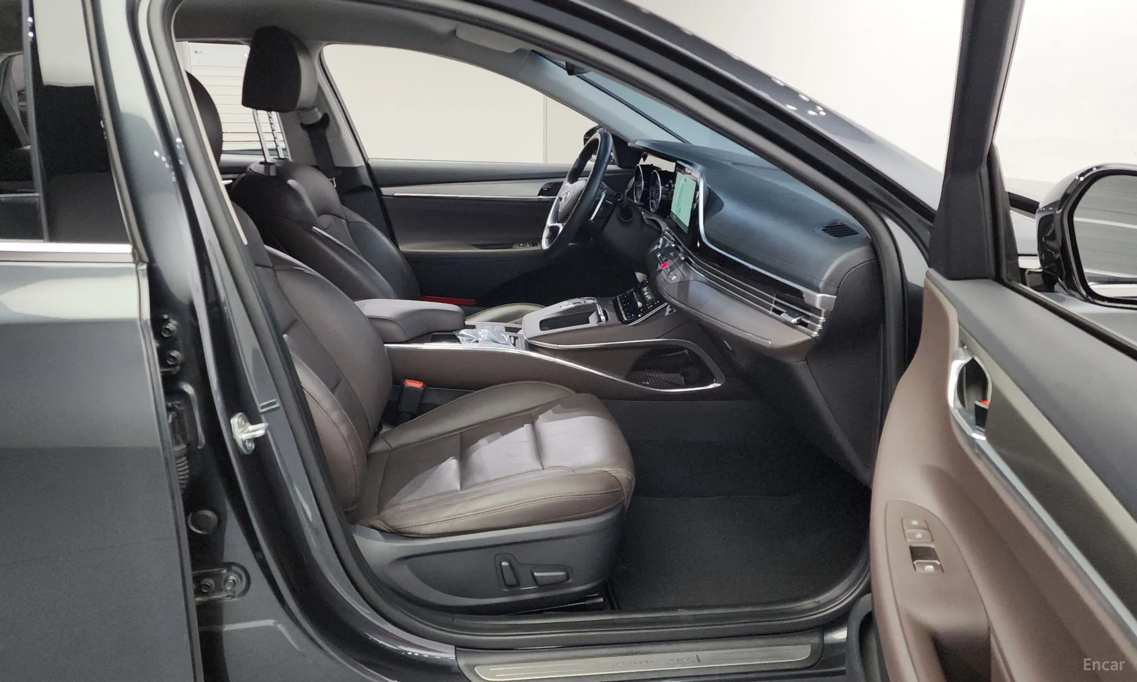 Hyundai Grandeur IG превью 12