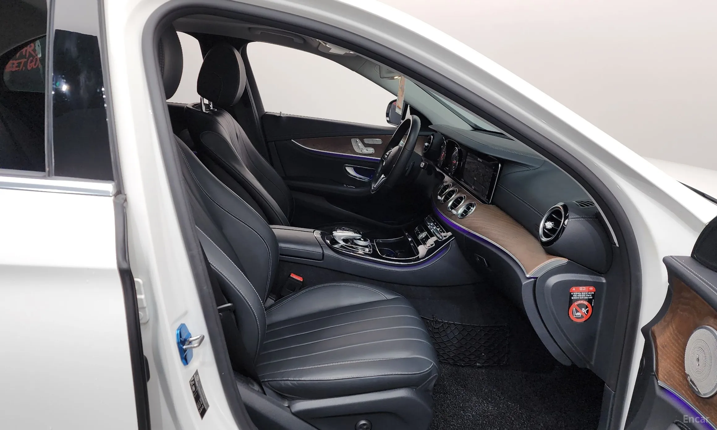 Mercedes Benz E-Class W213 превью 11