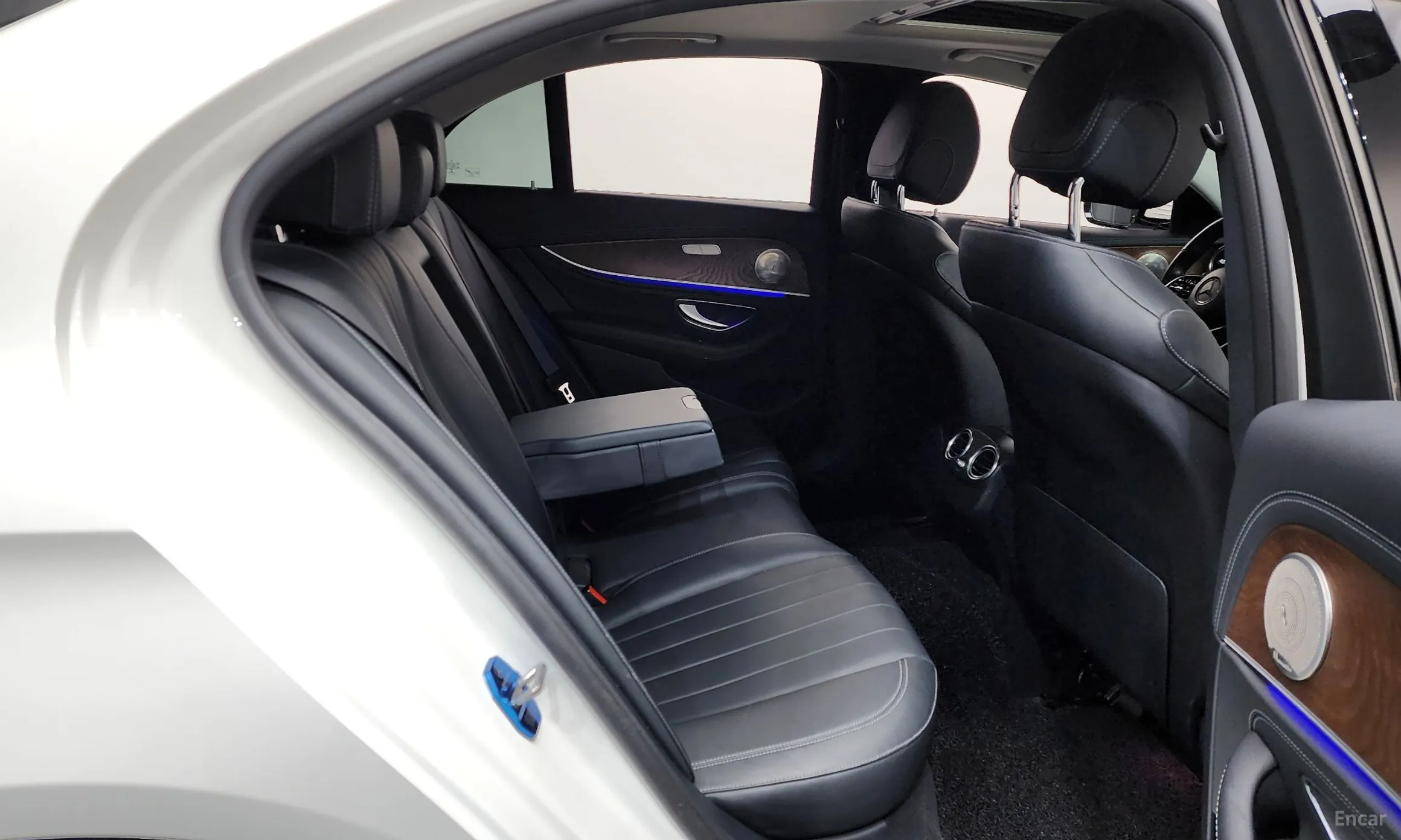 Mercedes Benz E-Class W213 превью 12