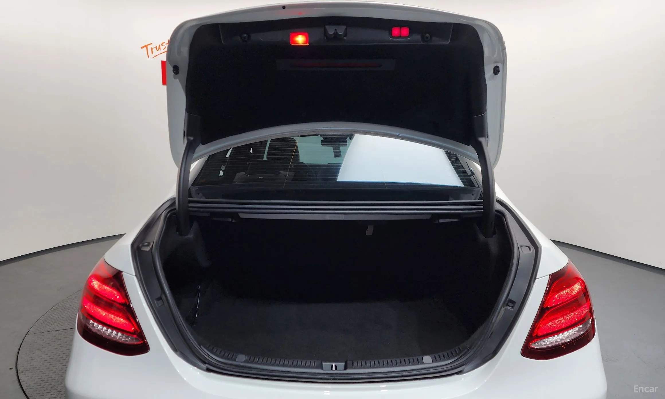 Mercedes Benz E-Class W213 превью 20