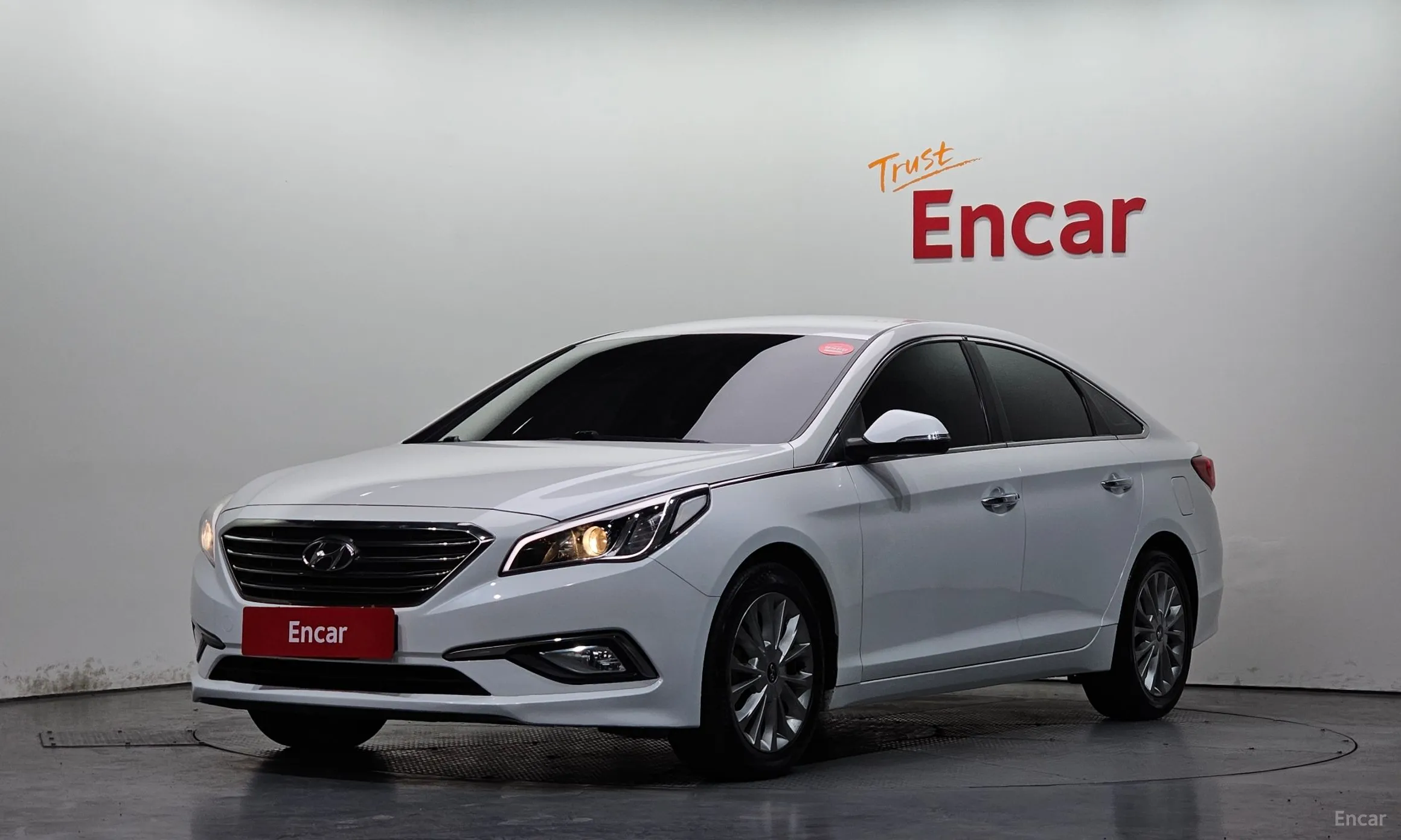 Hyundai LF Sonata