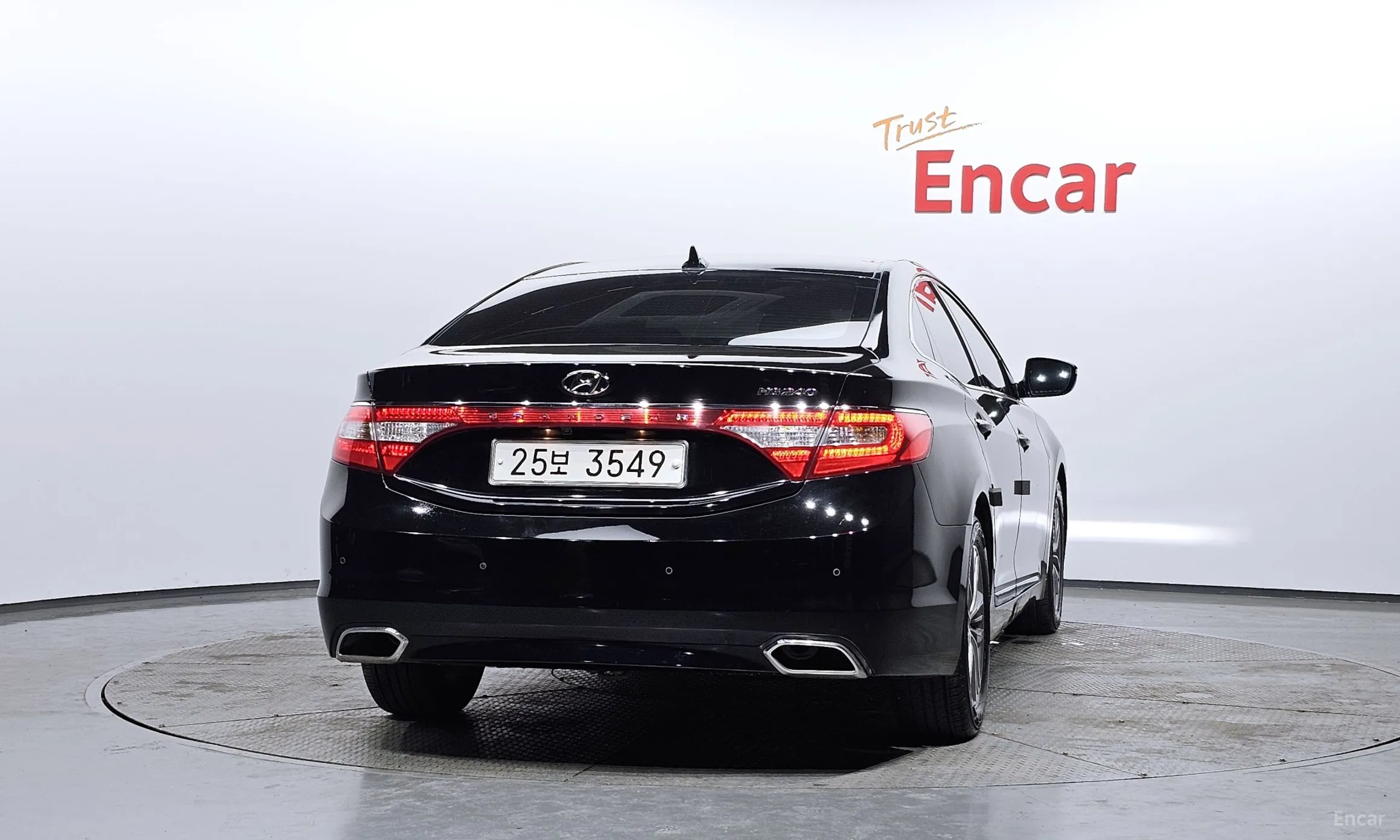 Hyundai Grandeur HG превью 4