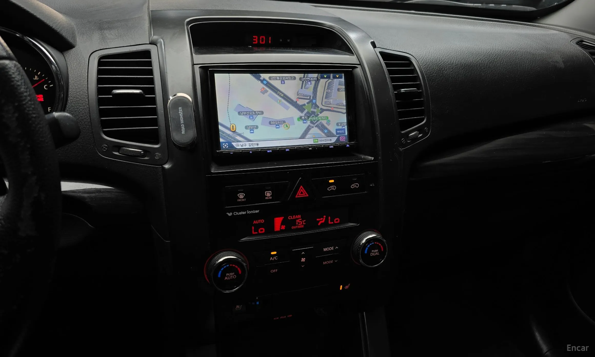 Kia Sorrento R превью 15