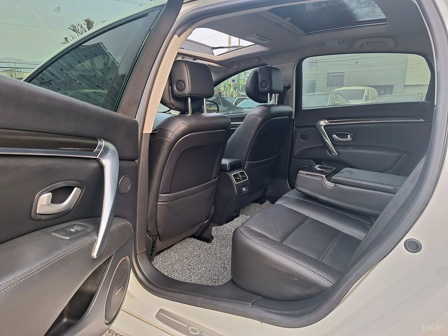 Renault Korea (Samsung) SM7 превью 9
