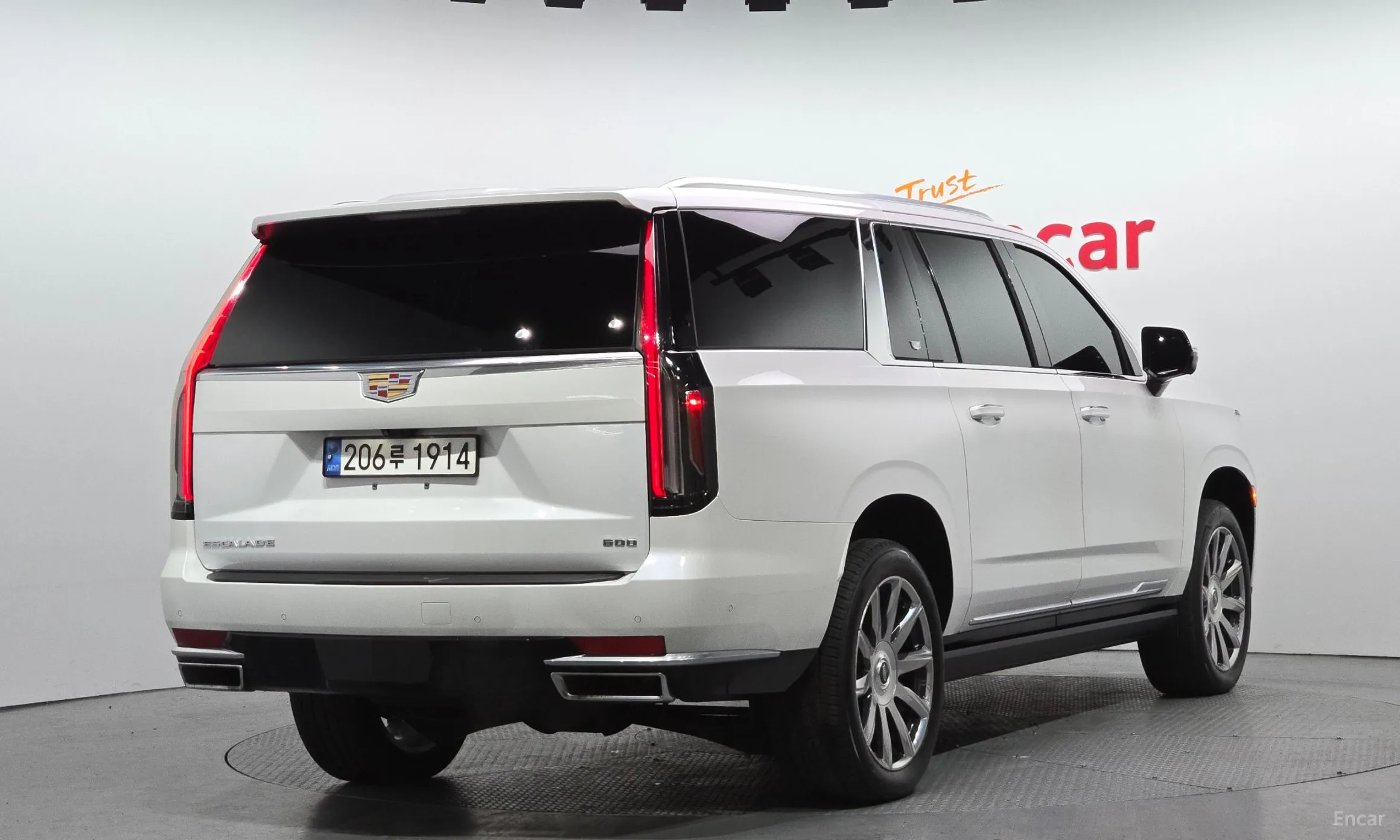 Cadillac Escalade 5th Generation