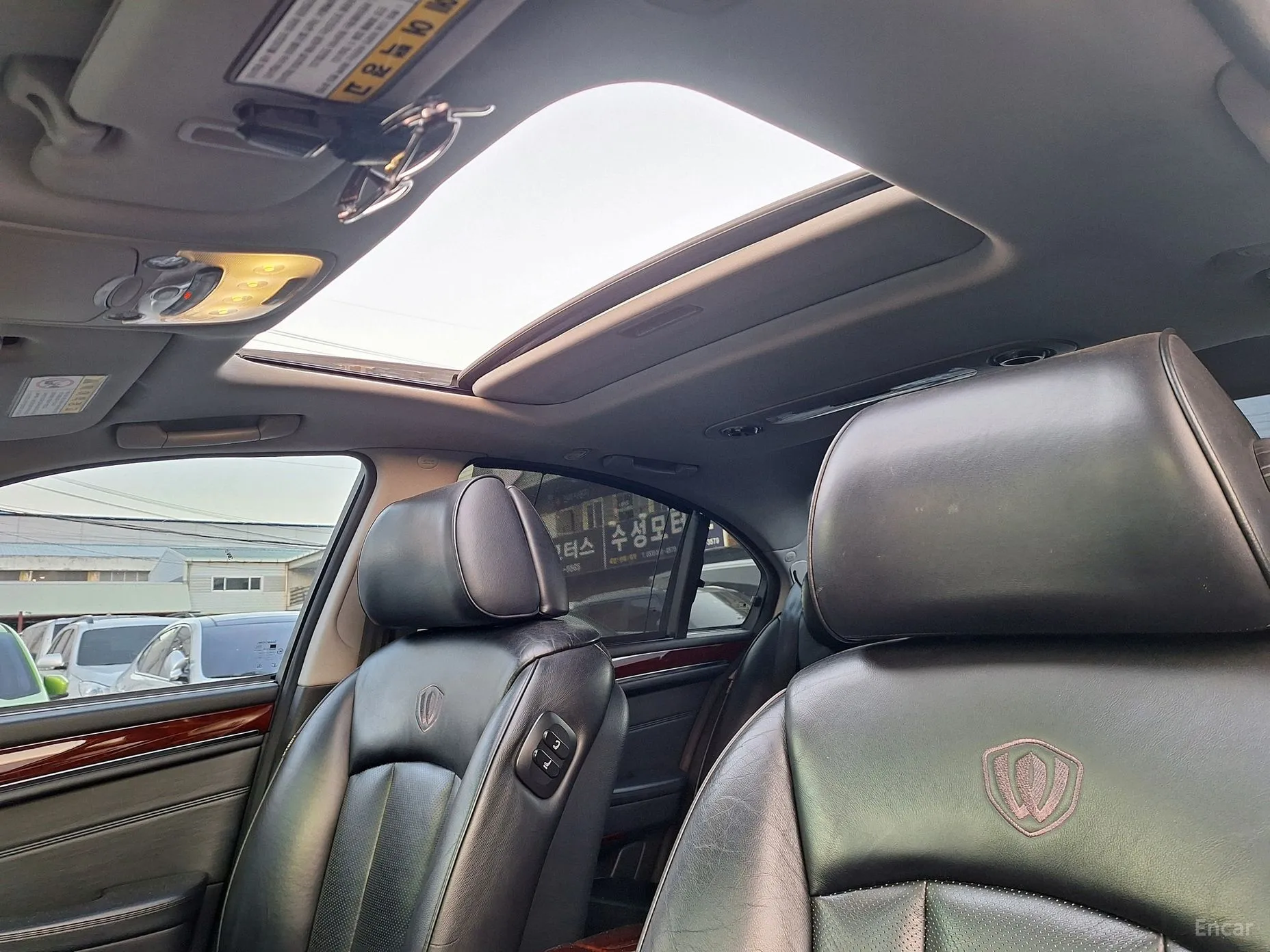 KG Mobility (SsangYong) Chairman W превью 16