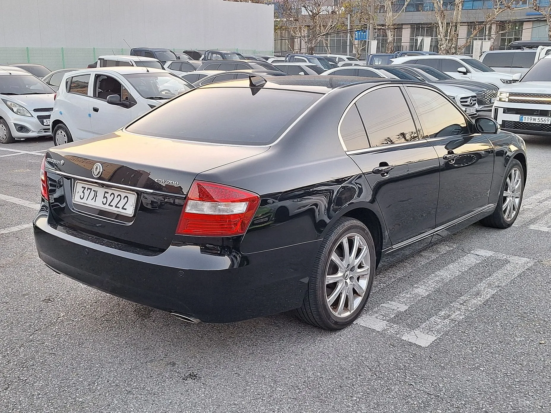 KG Mobility (SsangYong) Chairman W превью 6