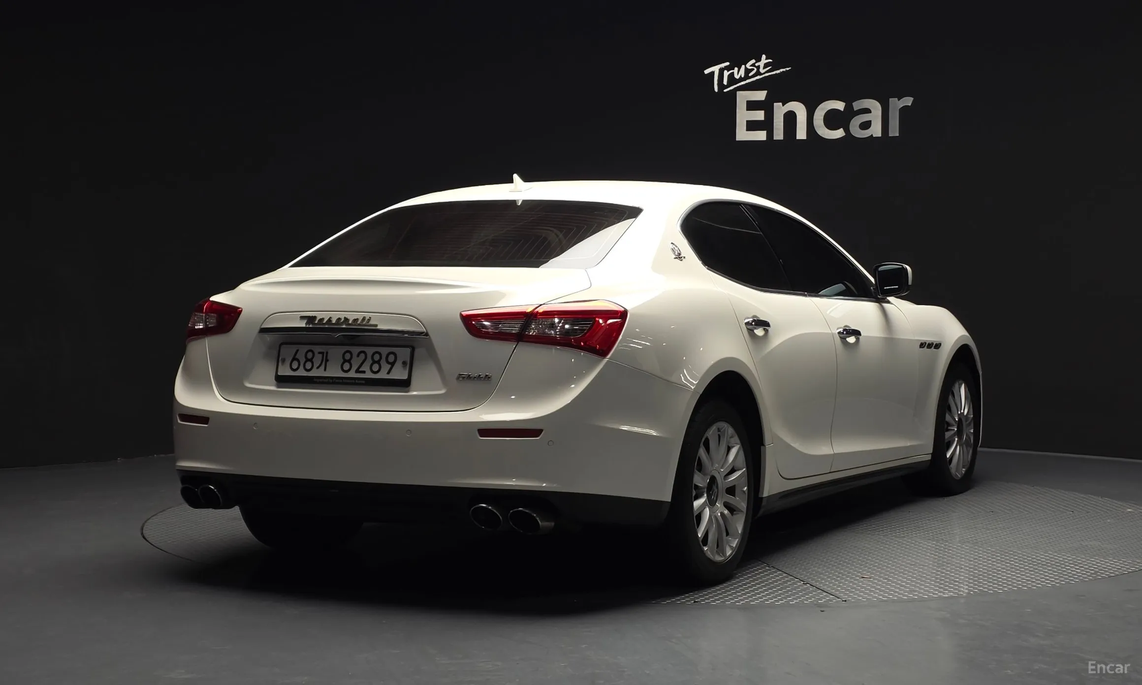 Maserati Ghibli превью 2