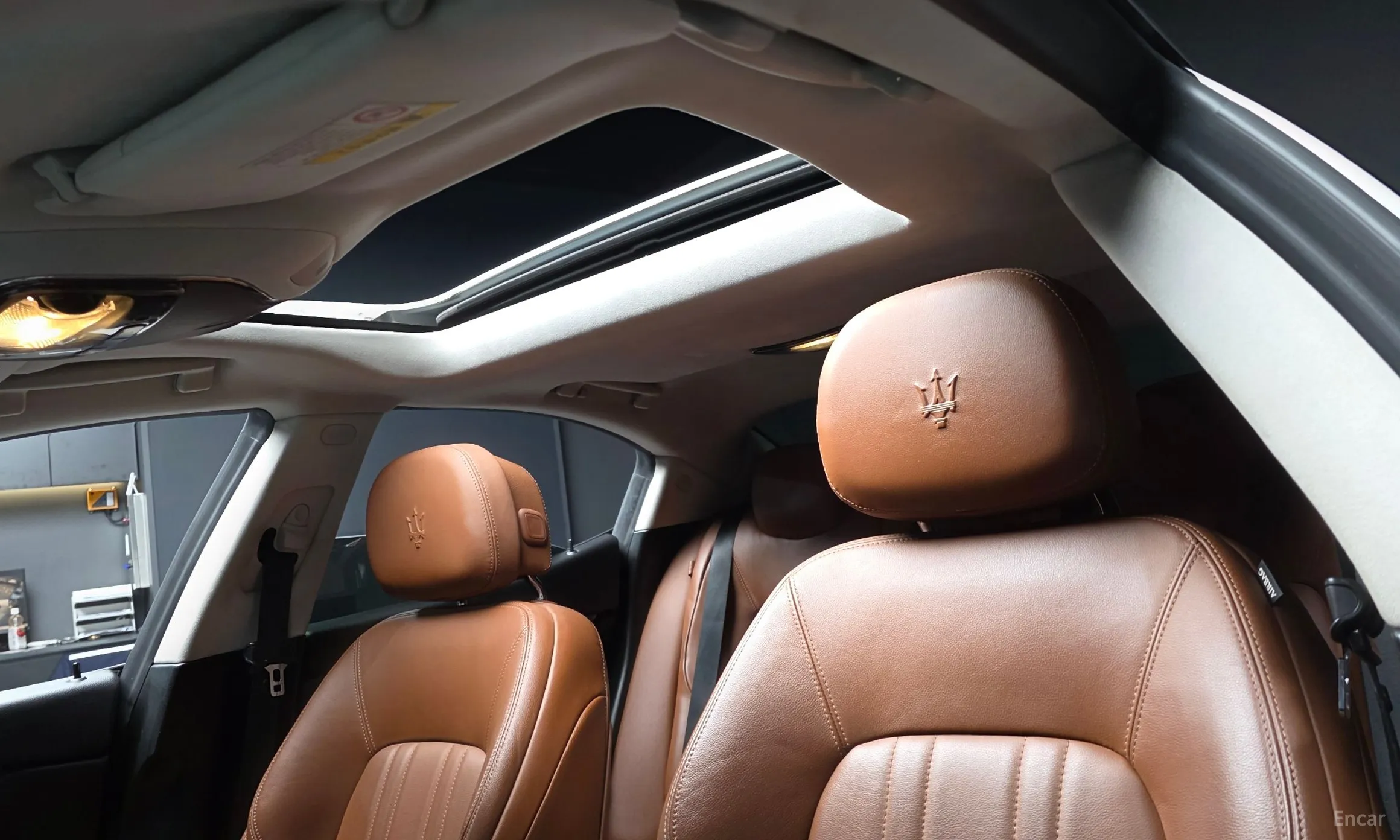Maserati Ghibli превью 19