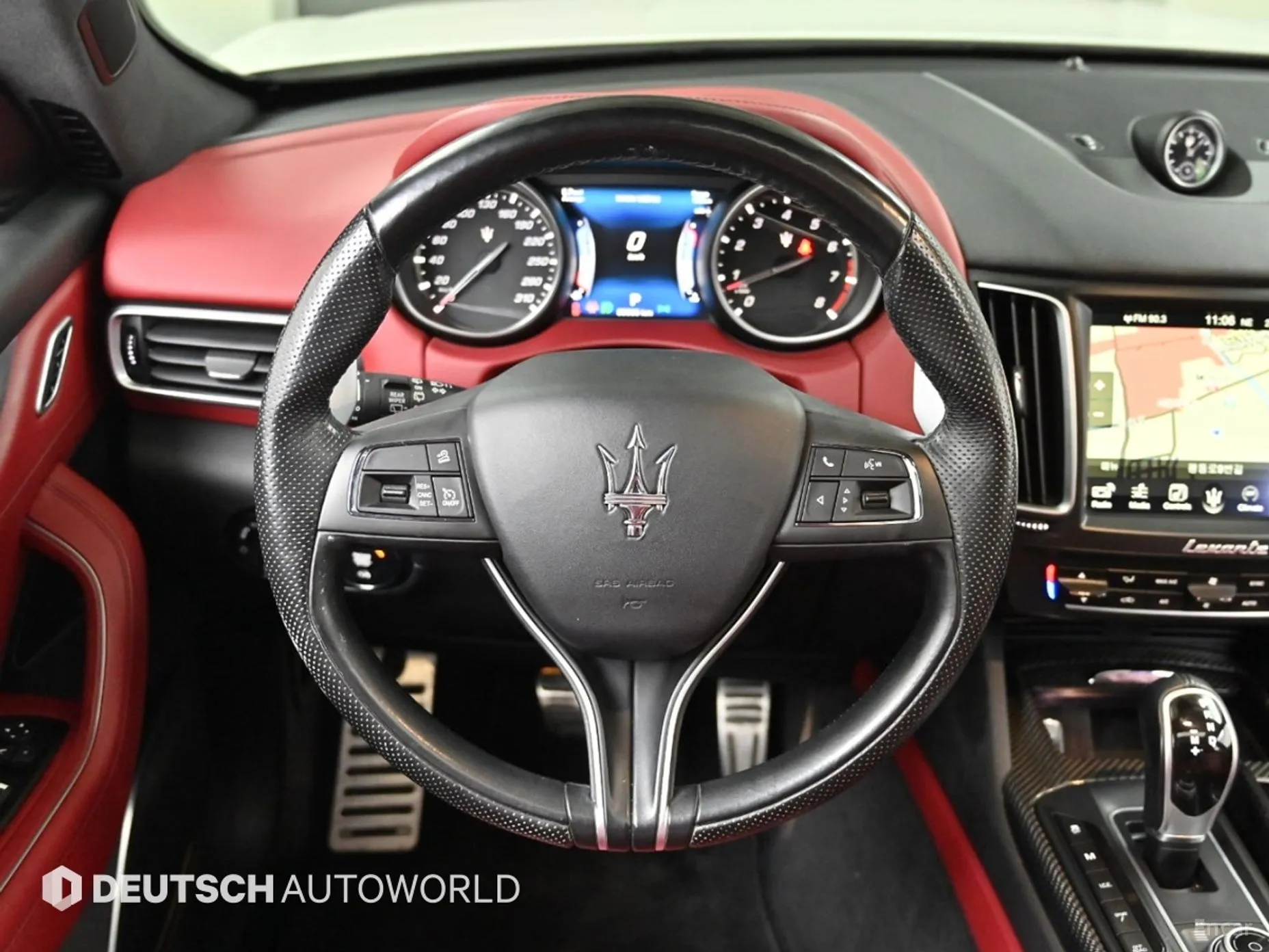 Maserati Levante превью 13
