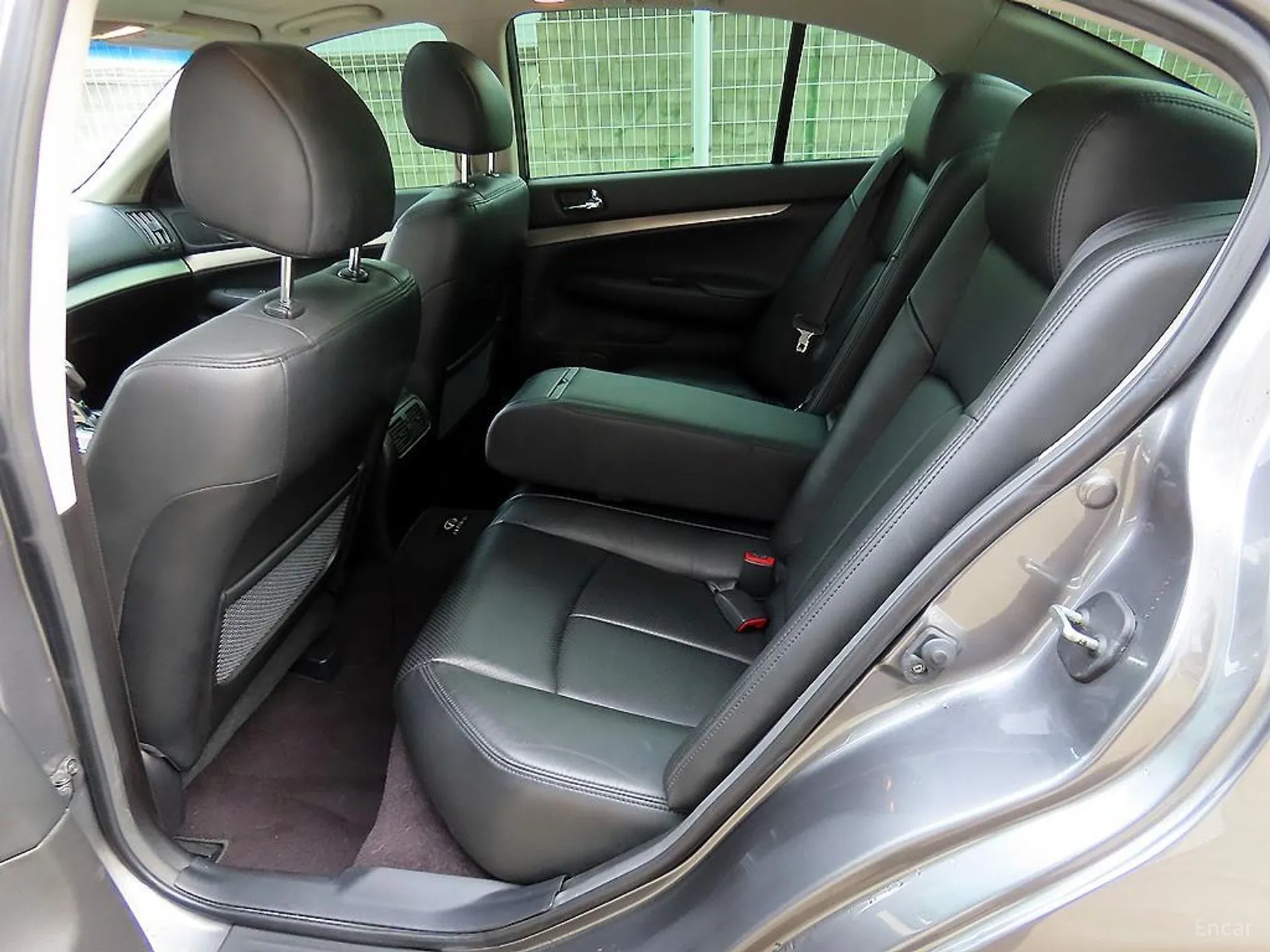 Infiniti G25 превью 6
