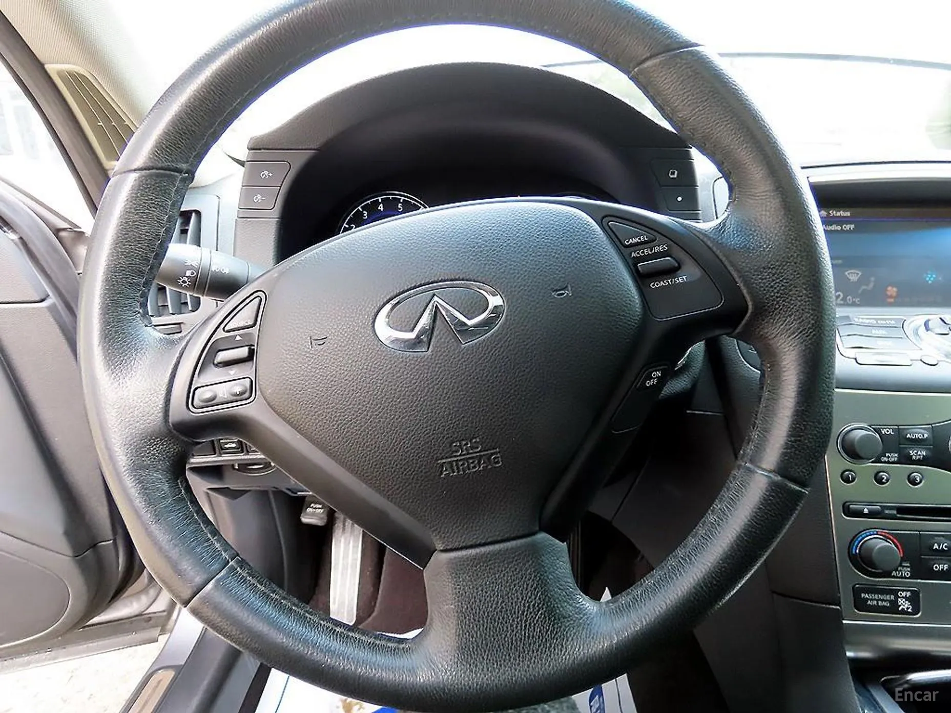 Infiniti G25 превью 8