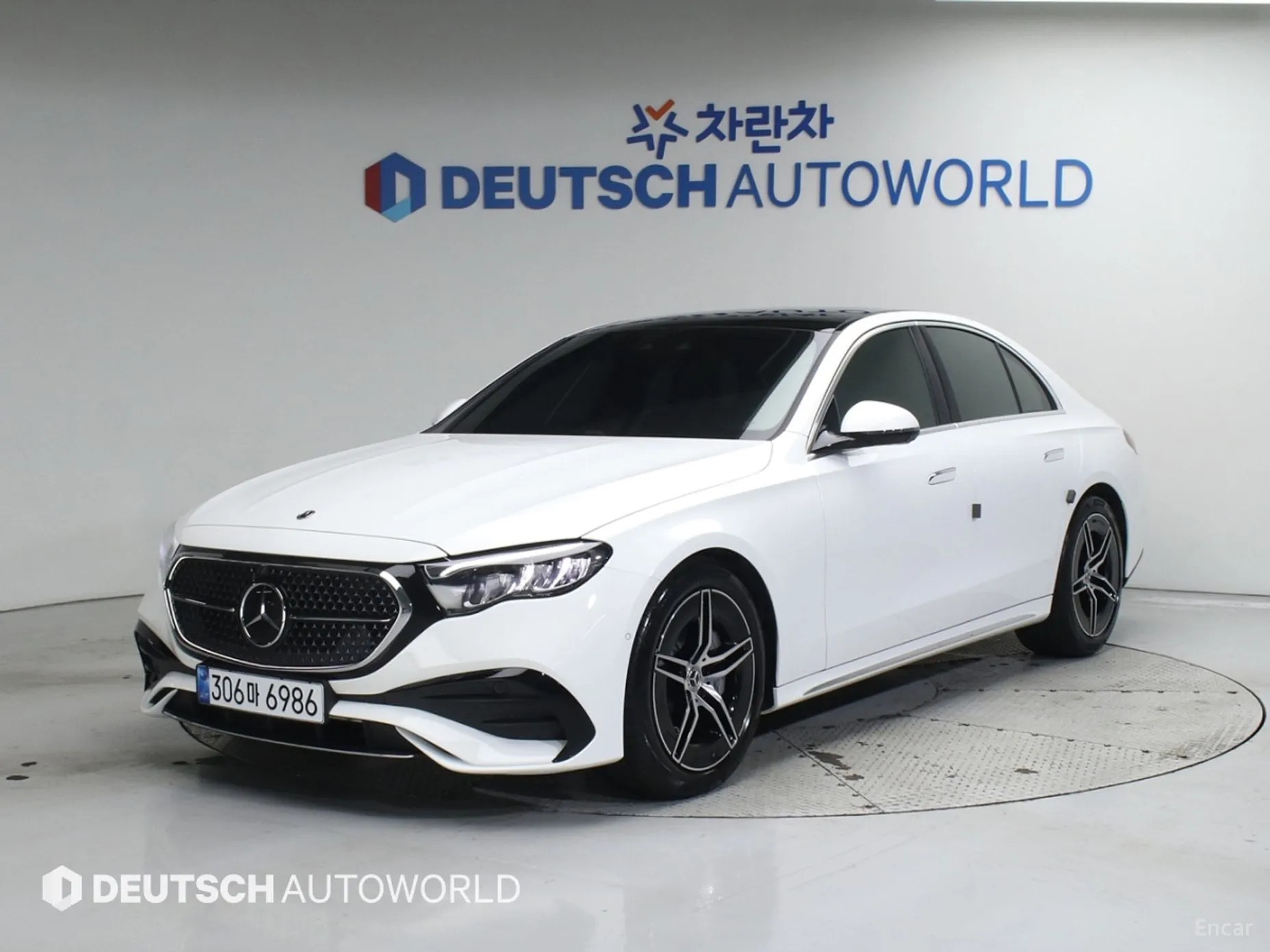 E-Class W214