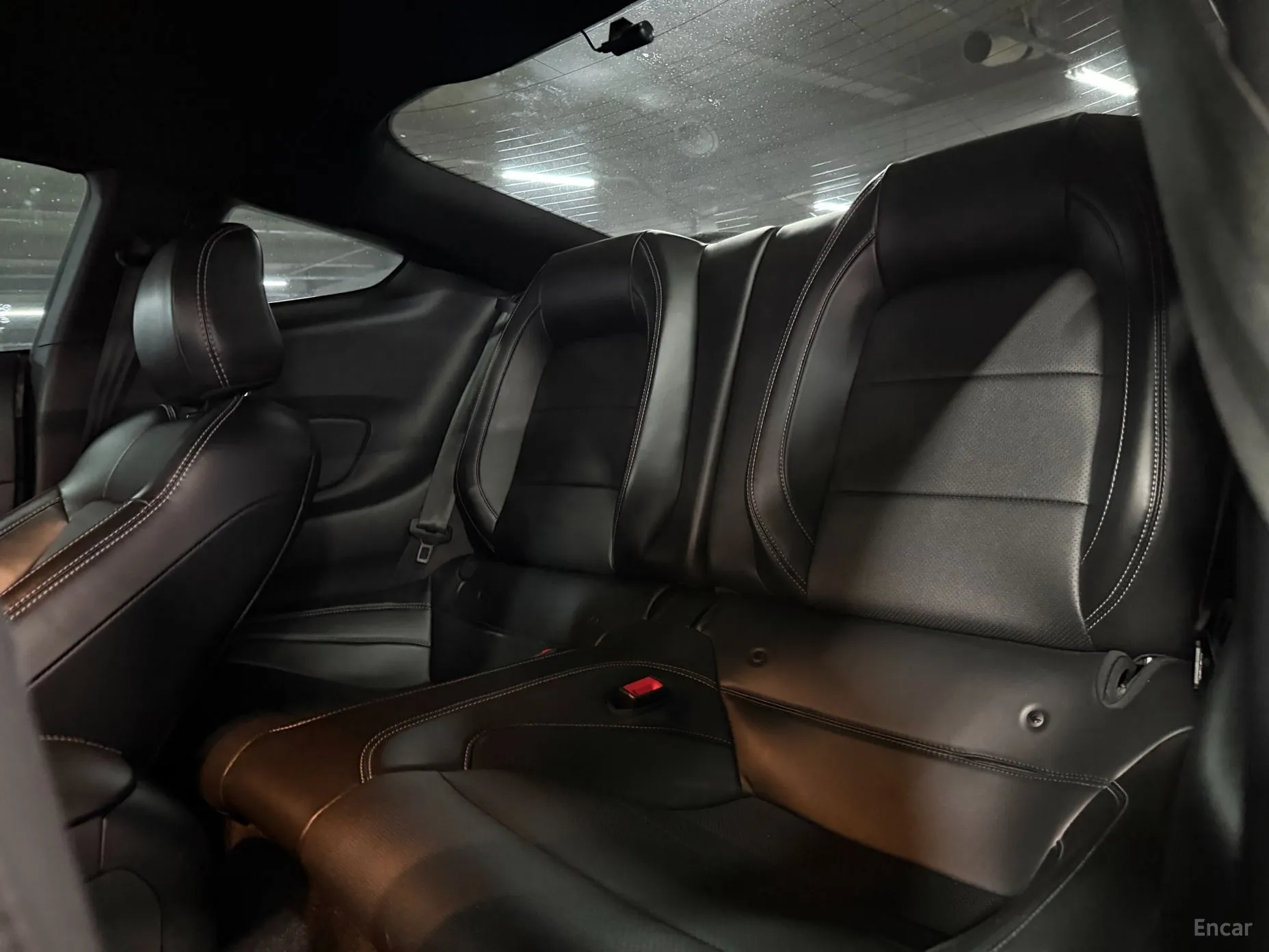Ford Mustang превью 6