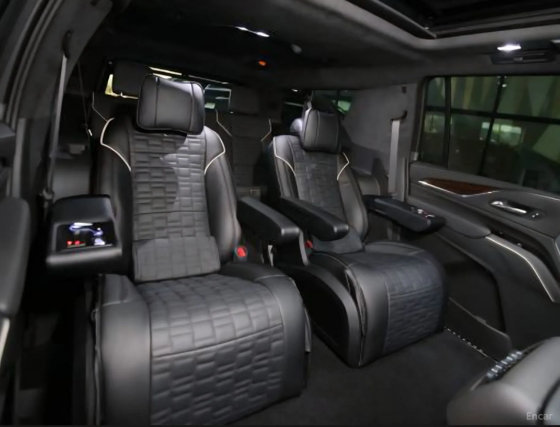 Cadillac Escalade 5th Generation превью 10