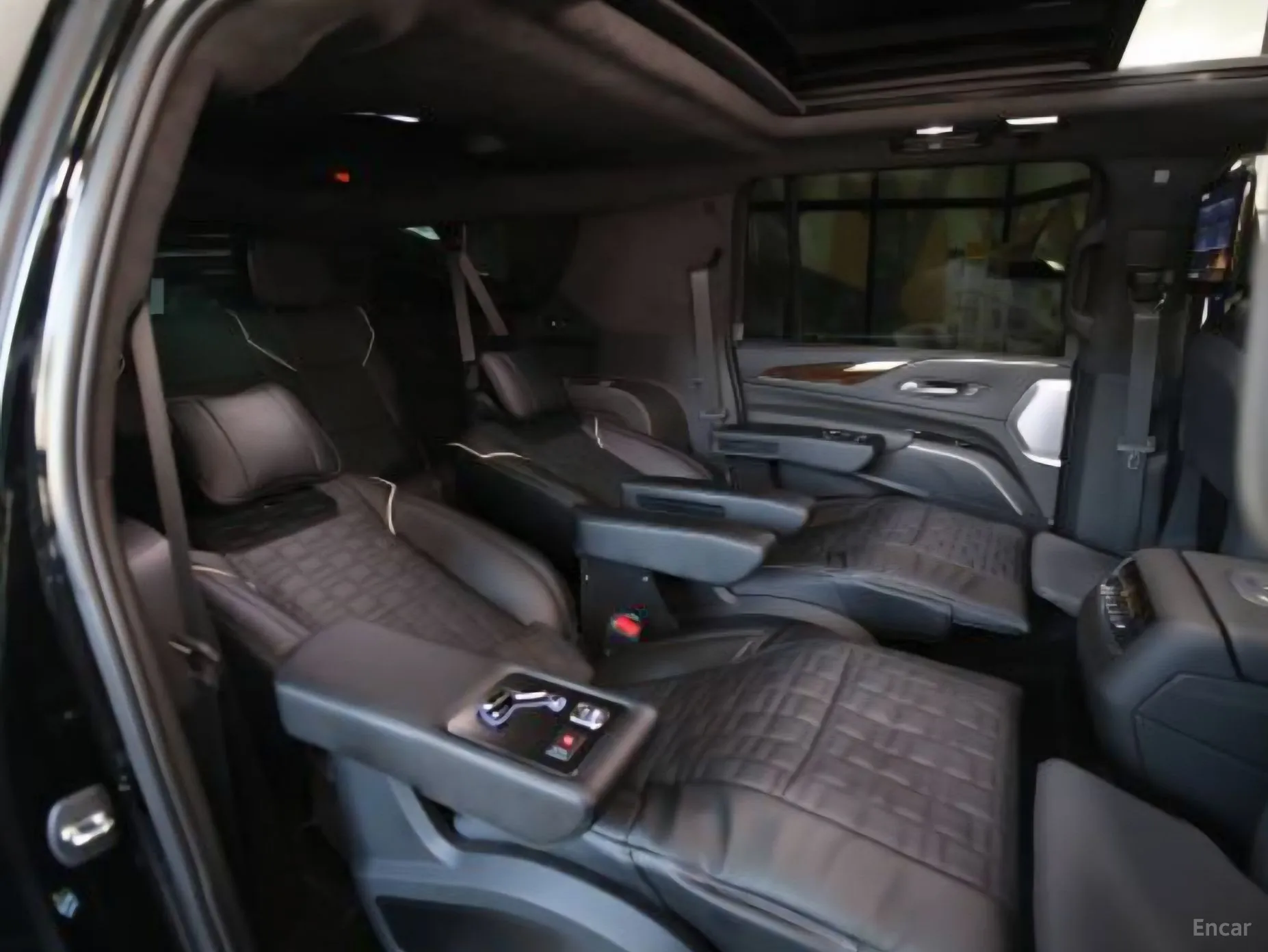 Cadillac Escalade 5th Generation превью 16