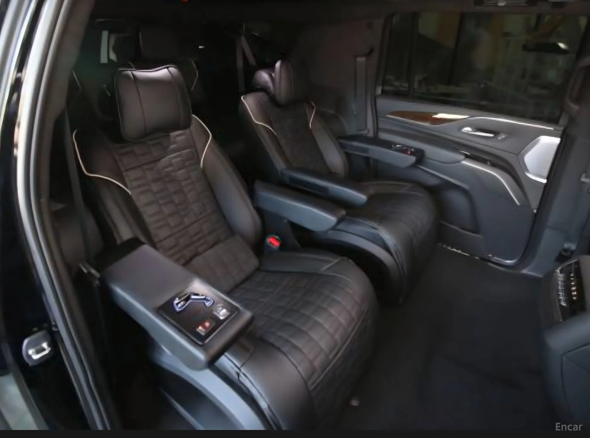 Cadillac Escalade 5th Generation превью 8