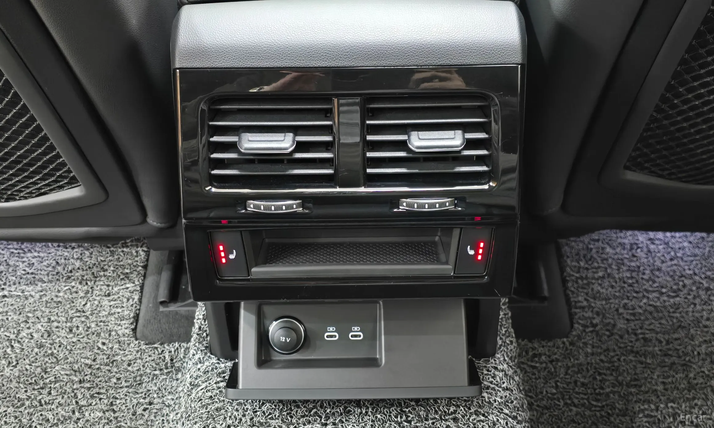 Volkswagen Touareg 3rd Generation превью 18