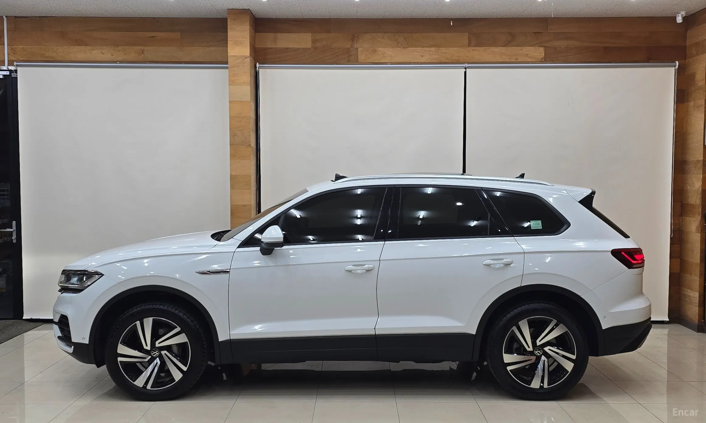 Volkswagen Touareg 3rd Generation превью 5