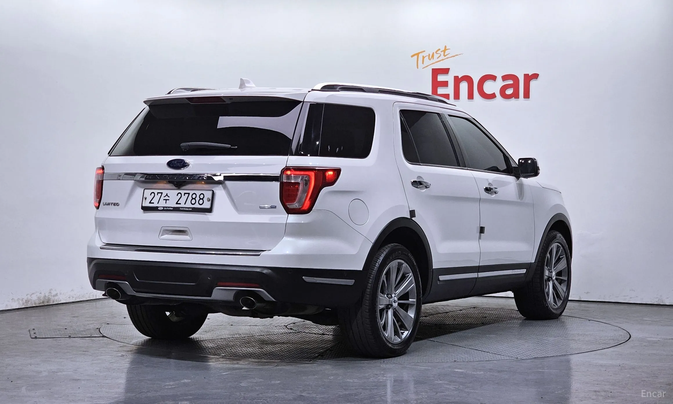 Ford Explorer превью 2