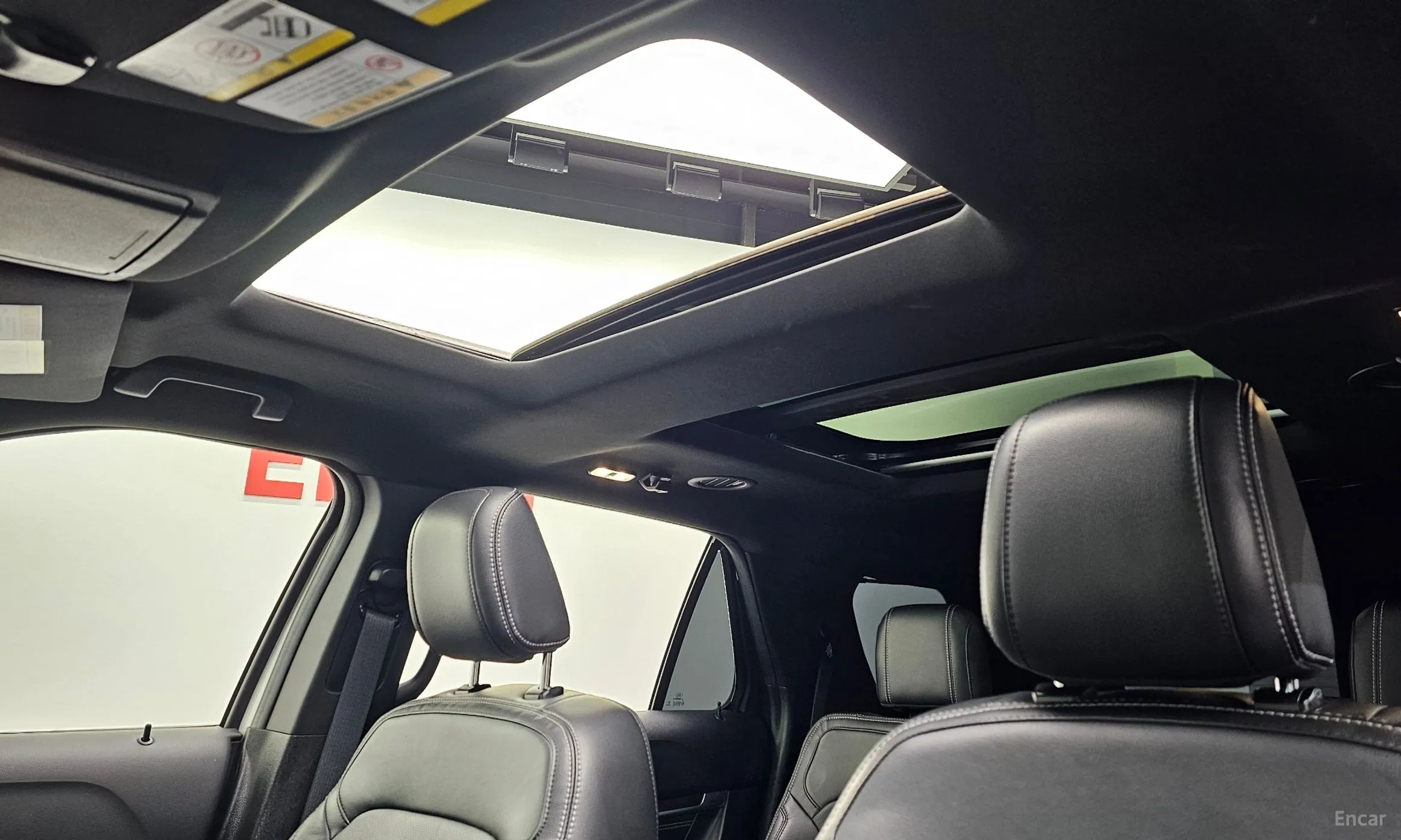 Ford Explorer превью 19