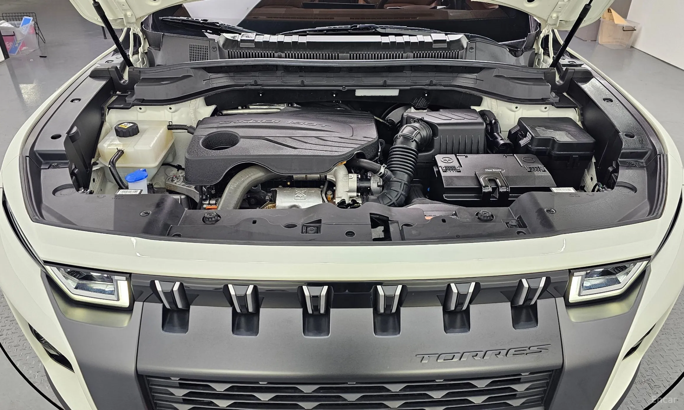 KG Mobility (SsangYong) Torres превью 6