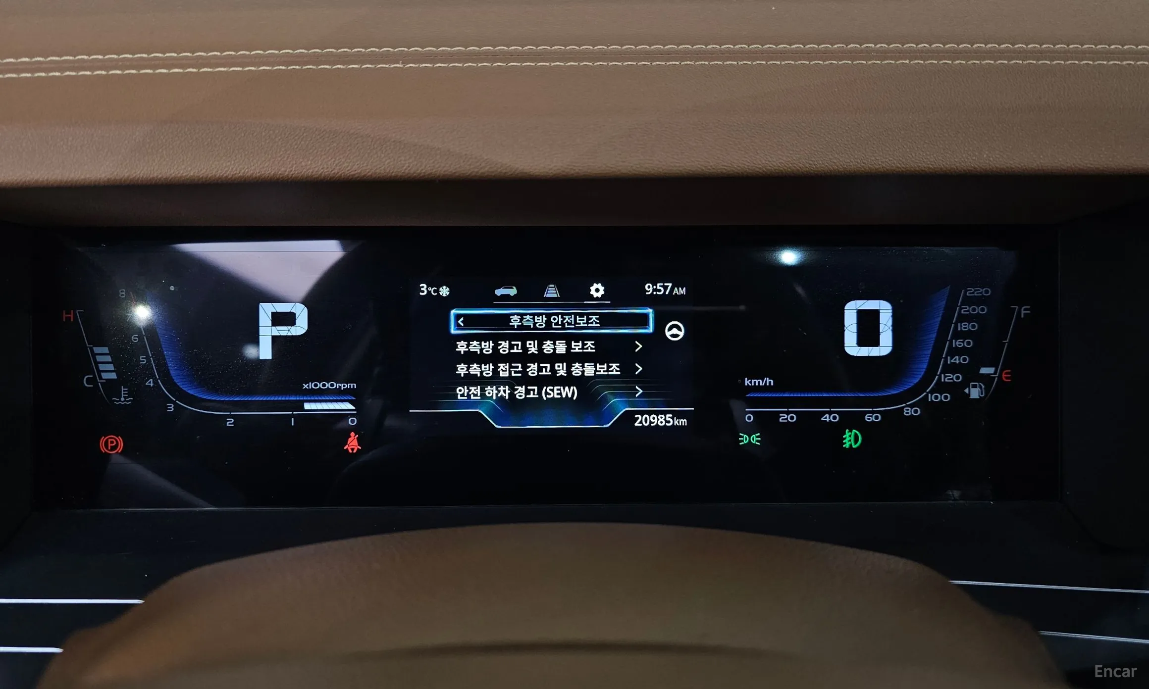 KG Mobility (SsangYong) Torres превью 8