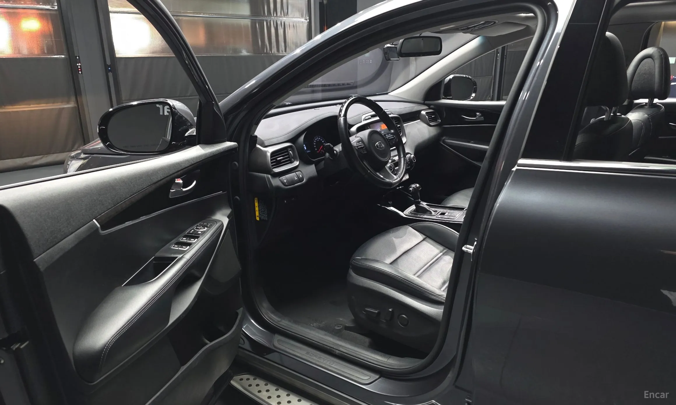 Kia Sorento превью 10
