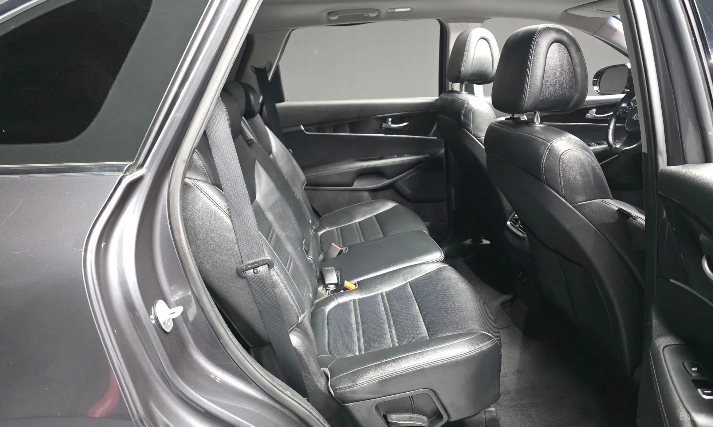 Kia Sorento превью 12