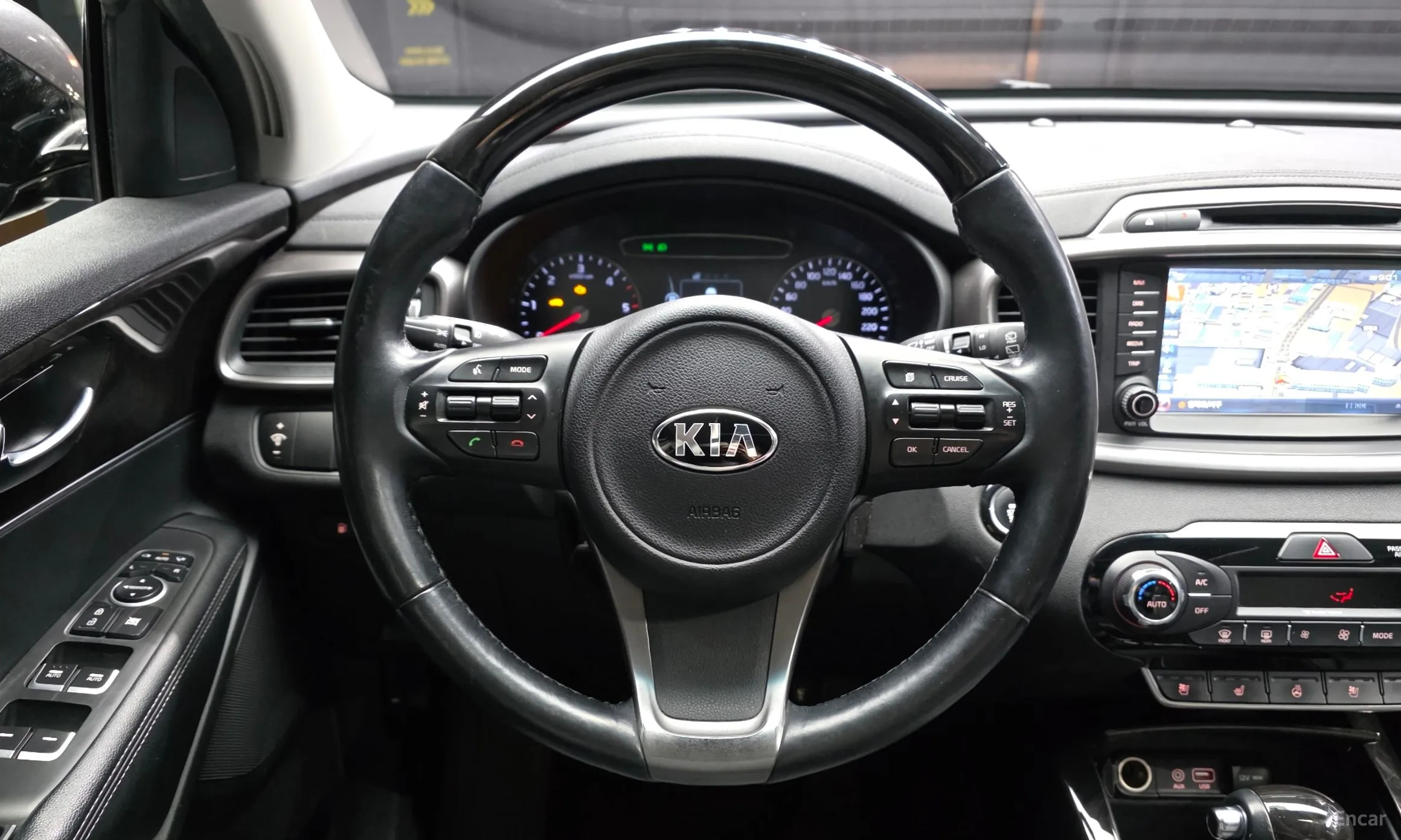 Kia Sorento превью 13