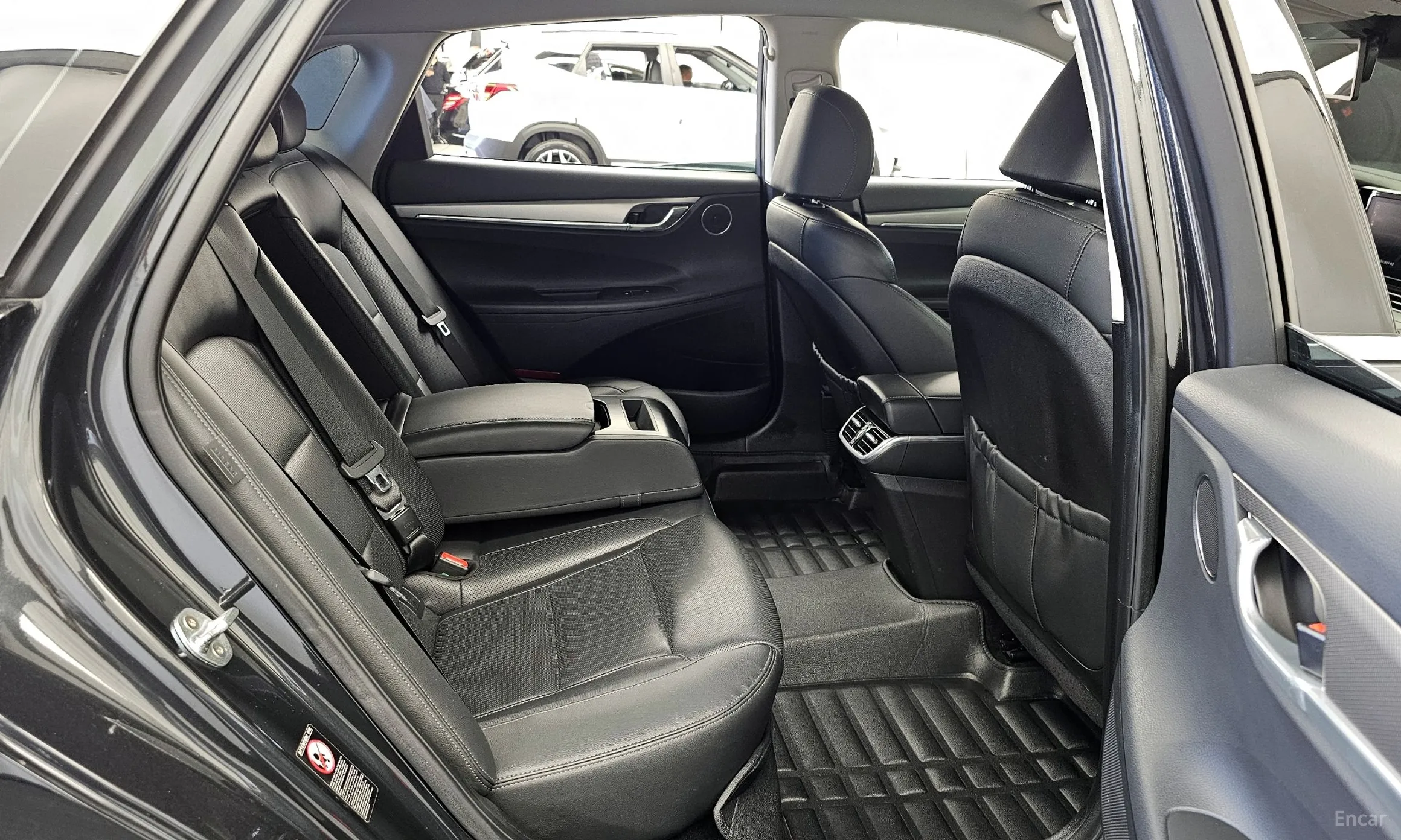 Hyundai Grandeur IG Hybrid превью 12