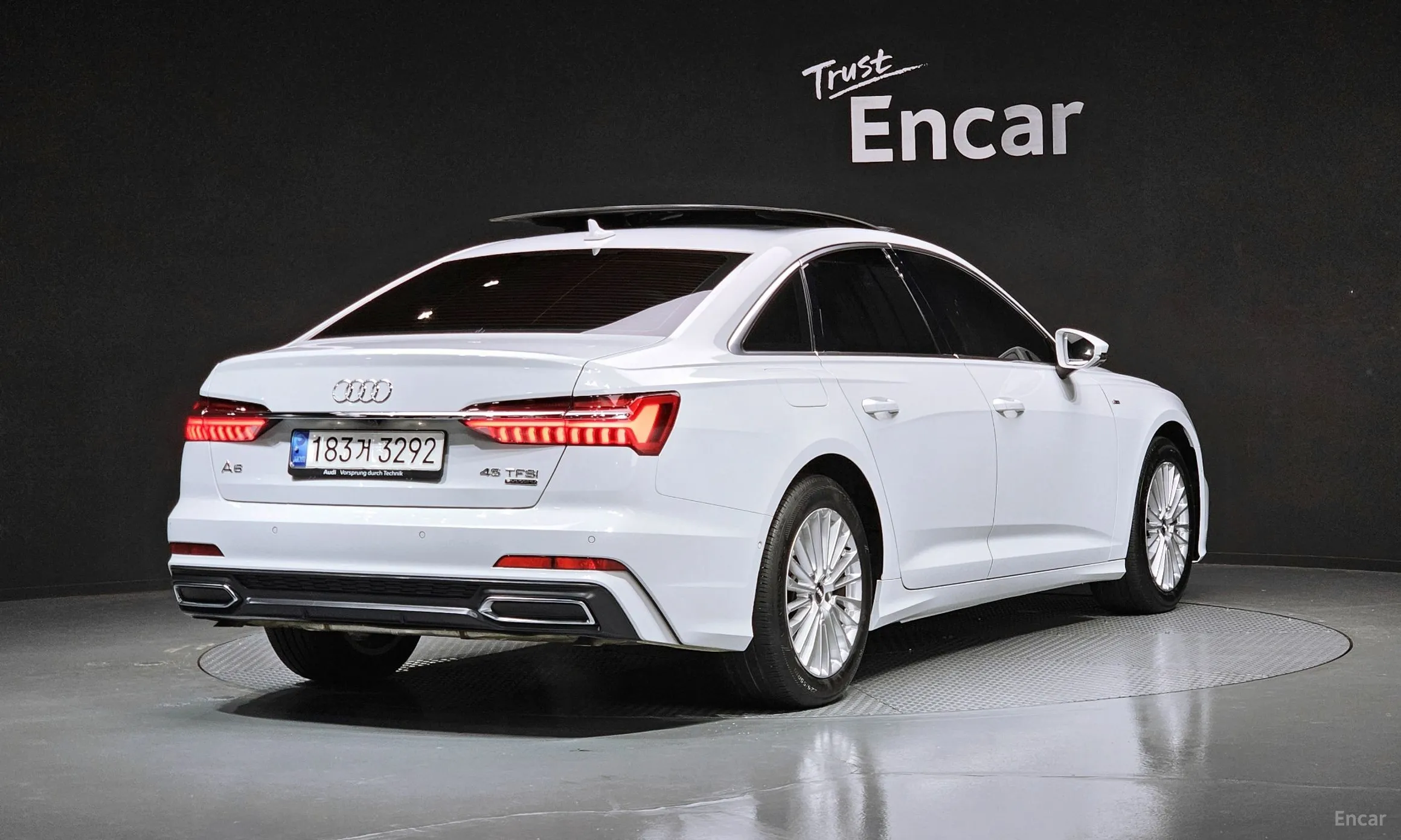 Audi A6 (C8)