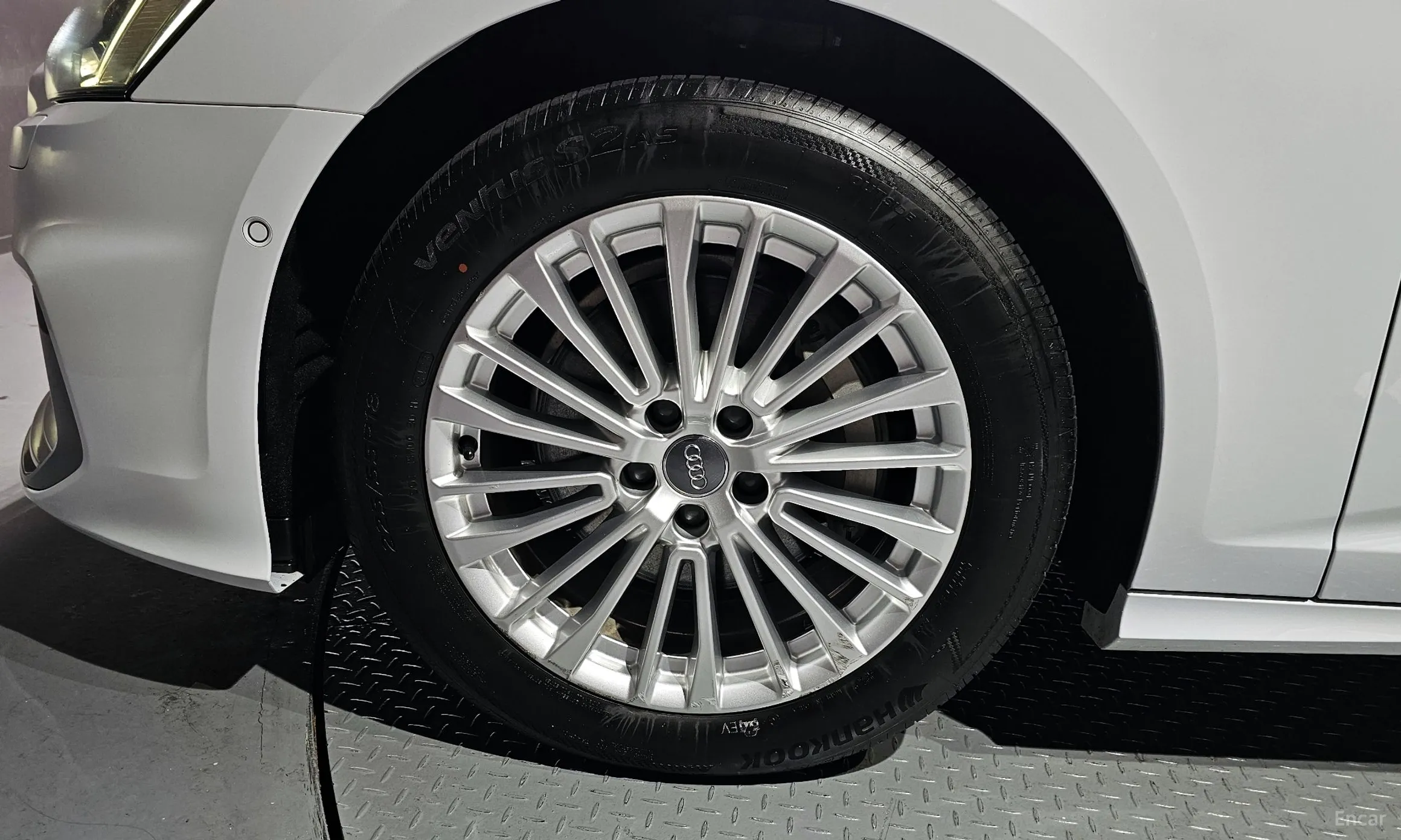 Audi A6 (C8) превью 5