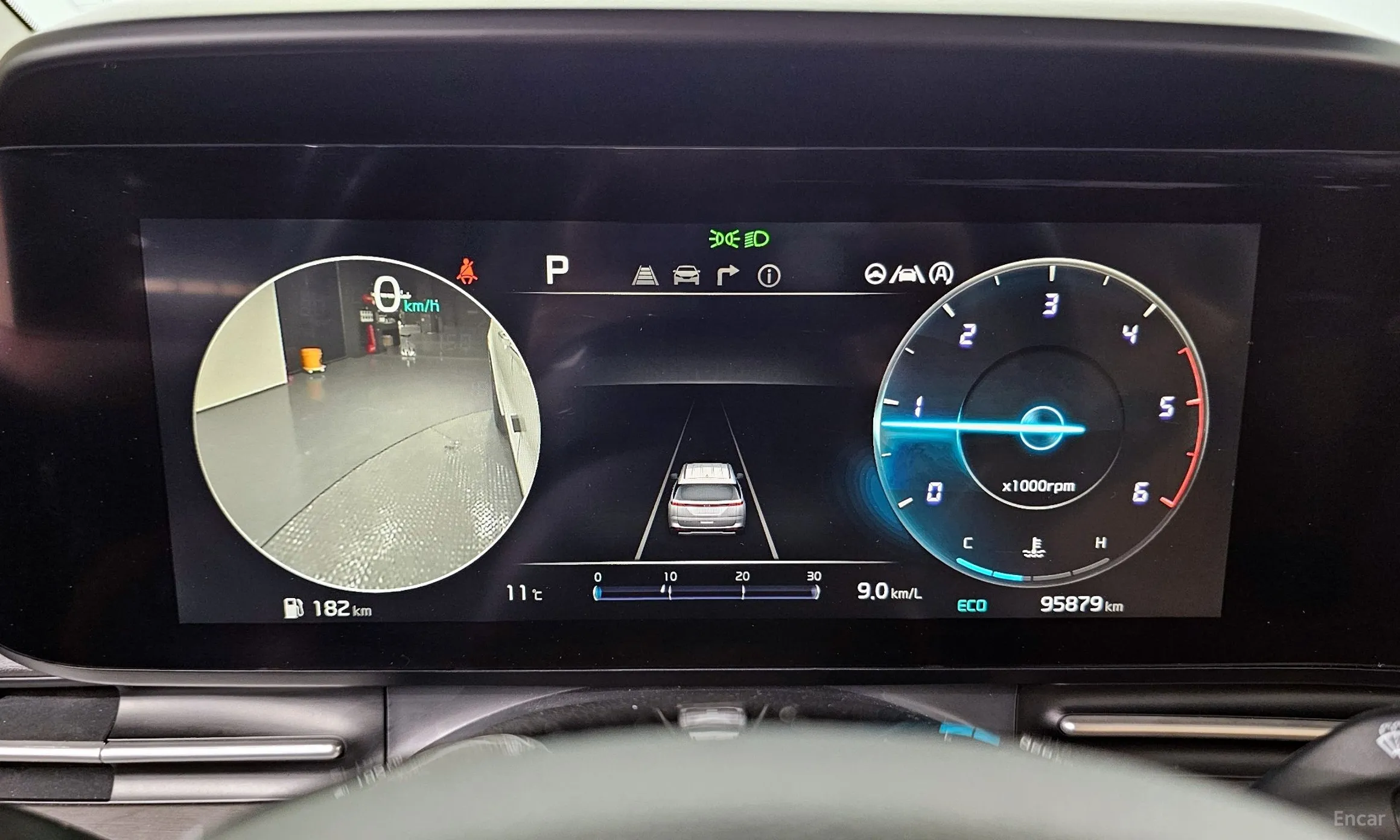 Kia Carnival Gen 4 превью 8