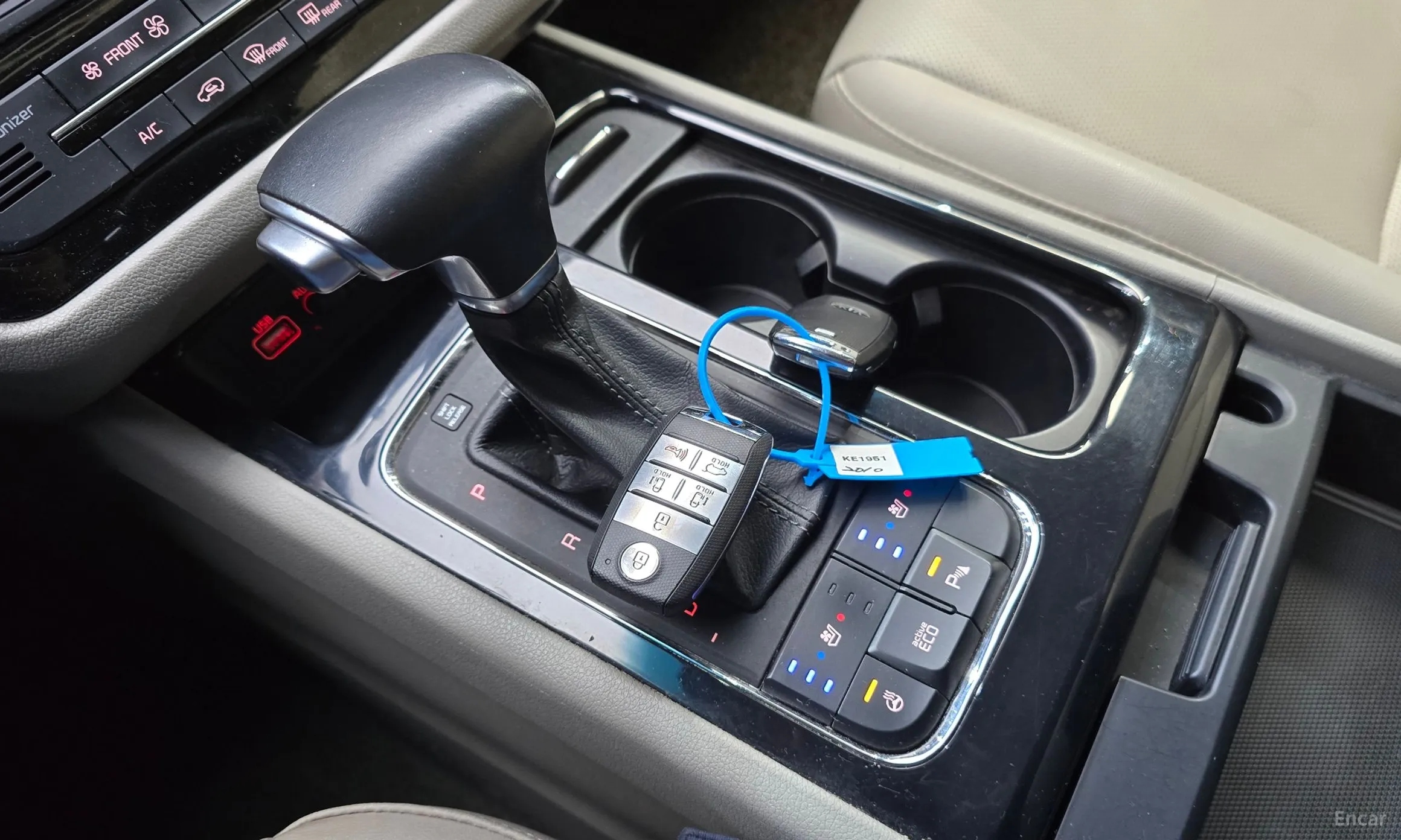 Kia Carnival превью 9