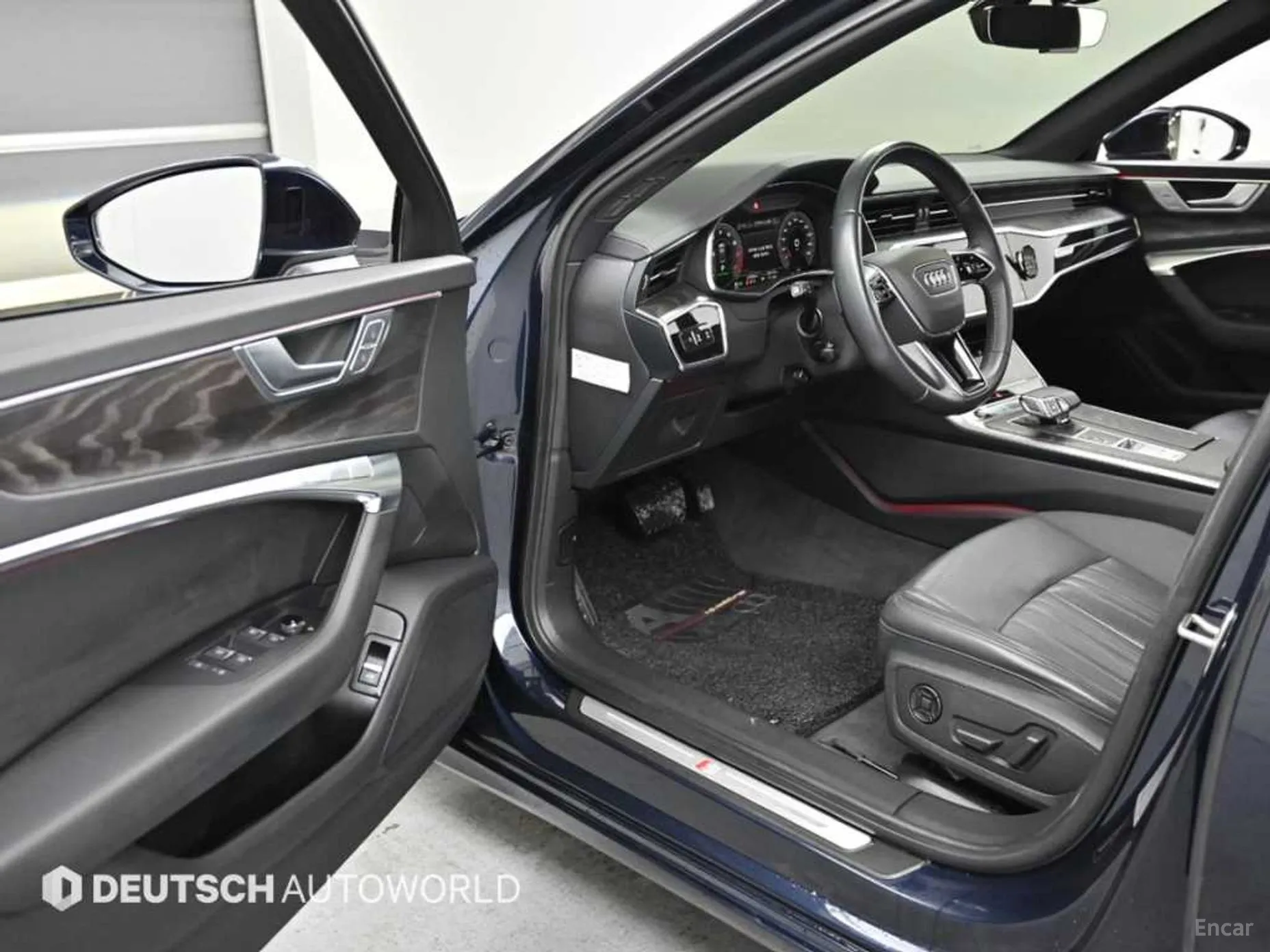 Audi A6 (C8) превью 11