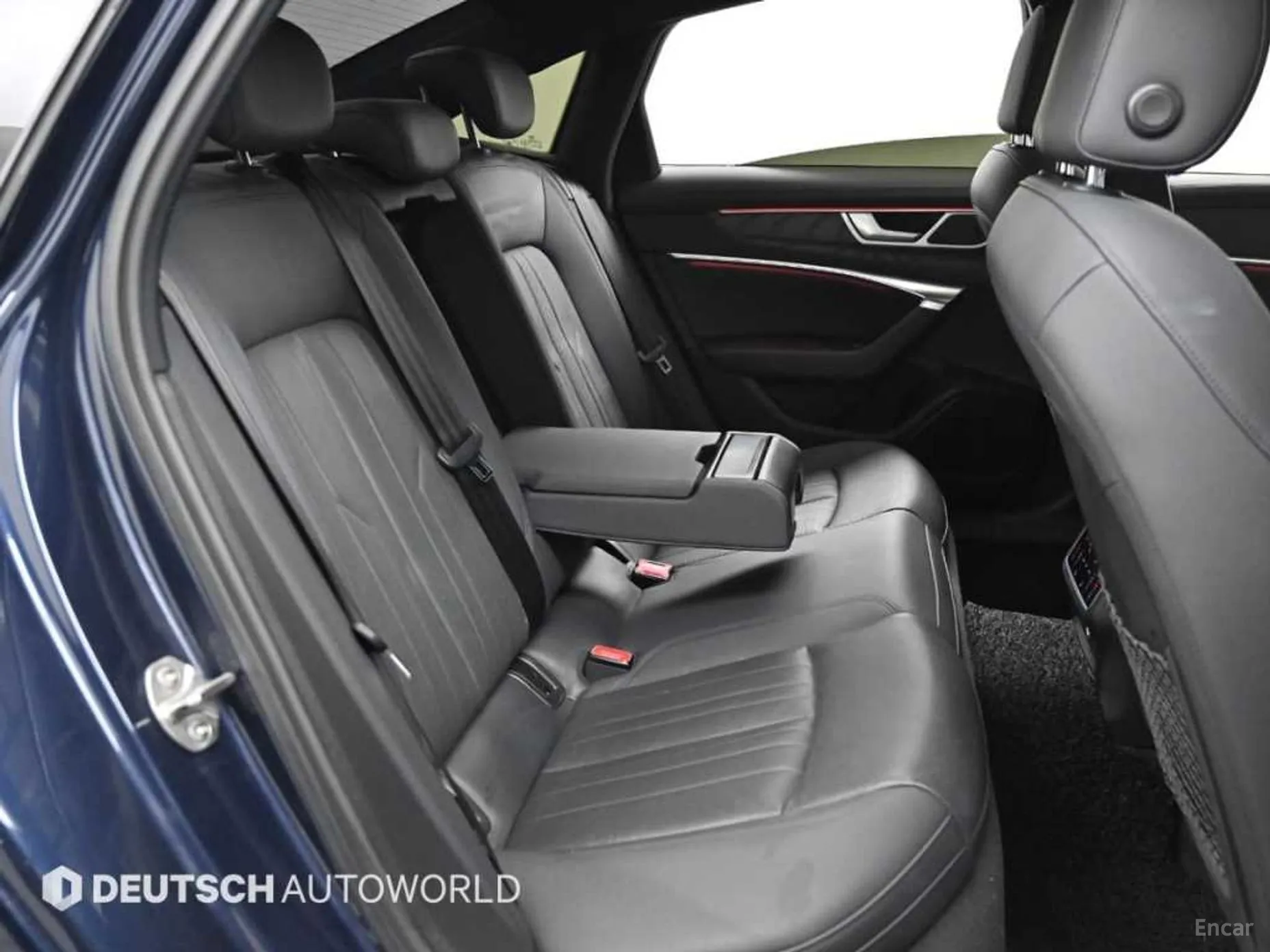 Audi A6 (C8) превью 12