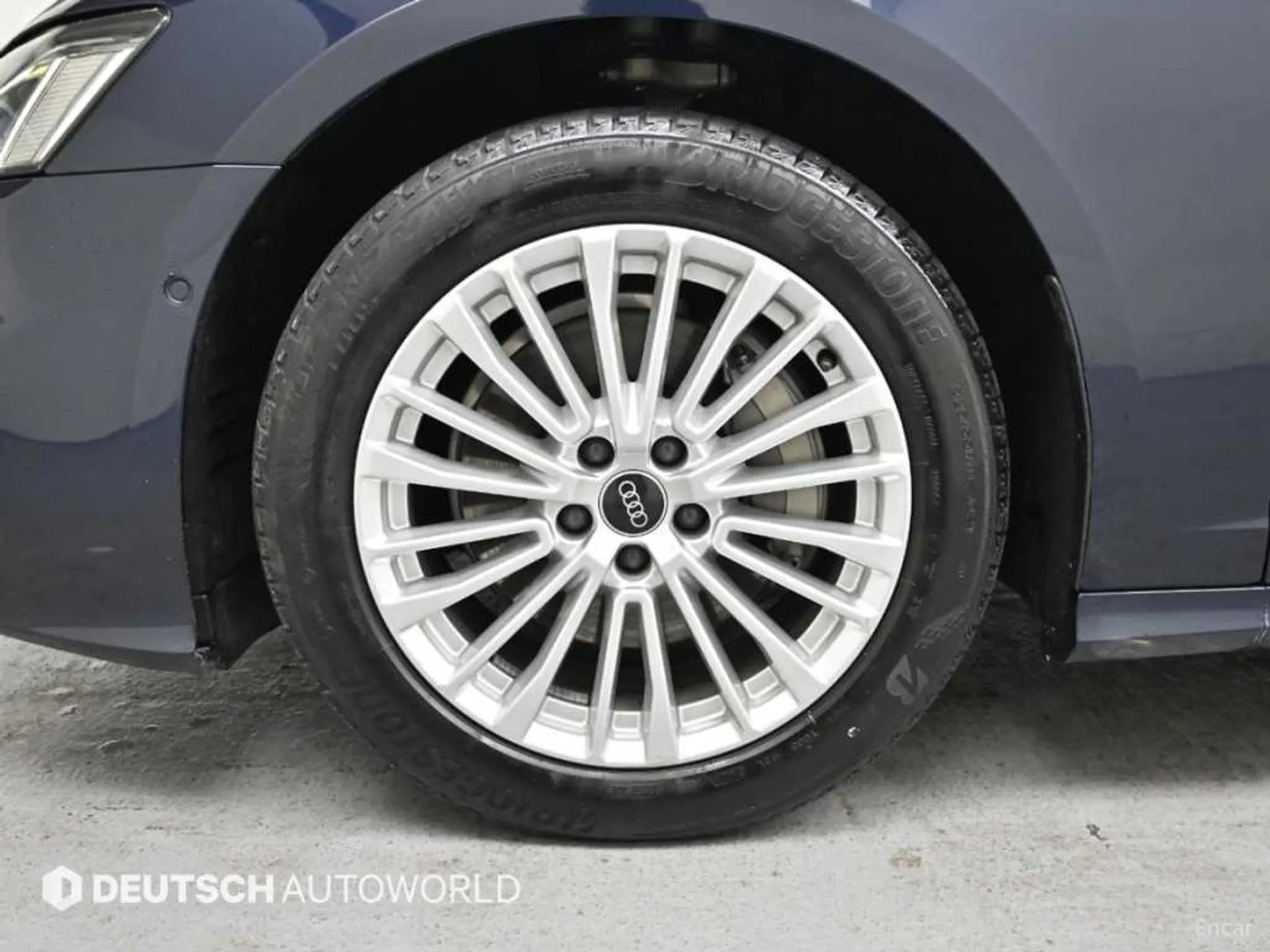 Audi A6 (C8) превью 5