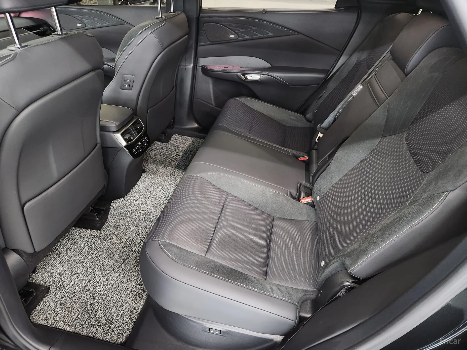 Lexus RX450h + 5th Gen превью 11
