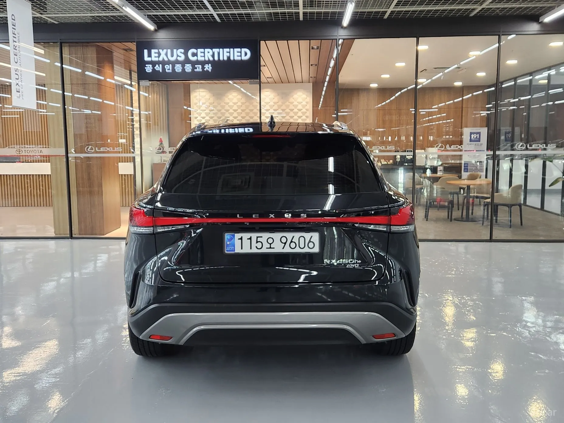 Lexus RX450h + 5th Gen превью 4