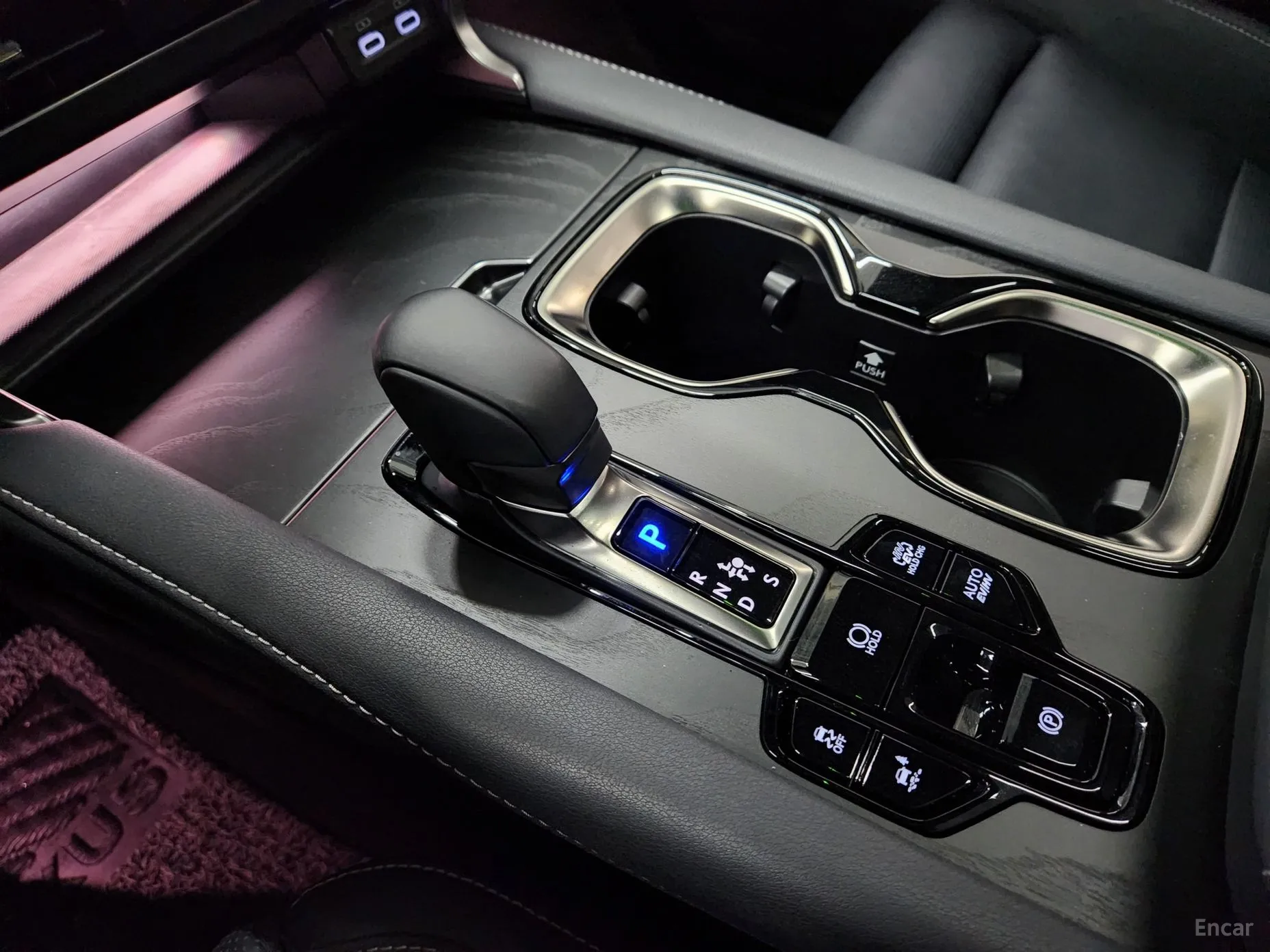 Lexus RX450h + 5th Gen превью 9