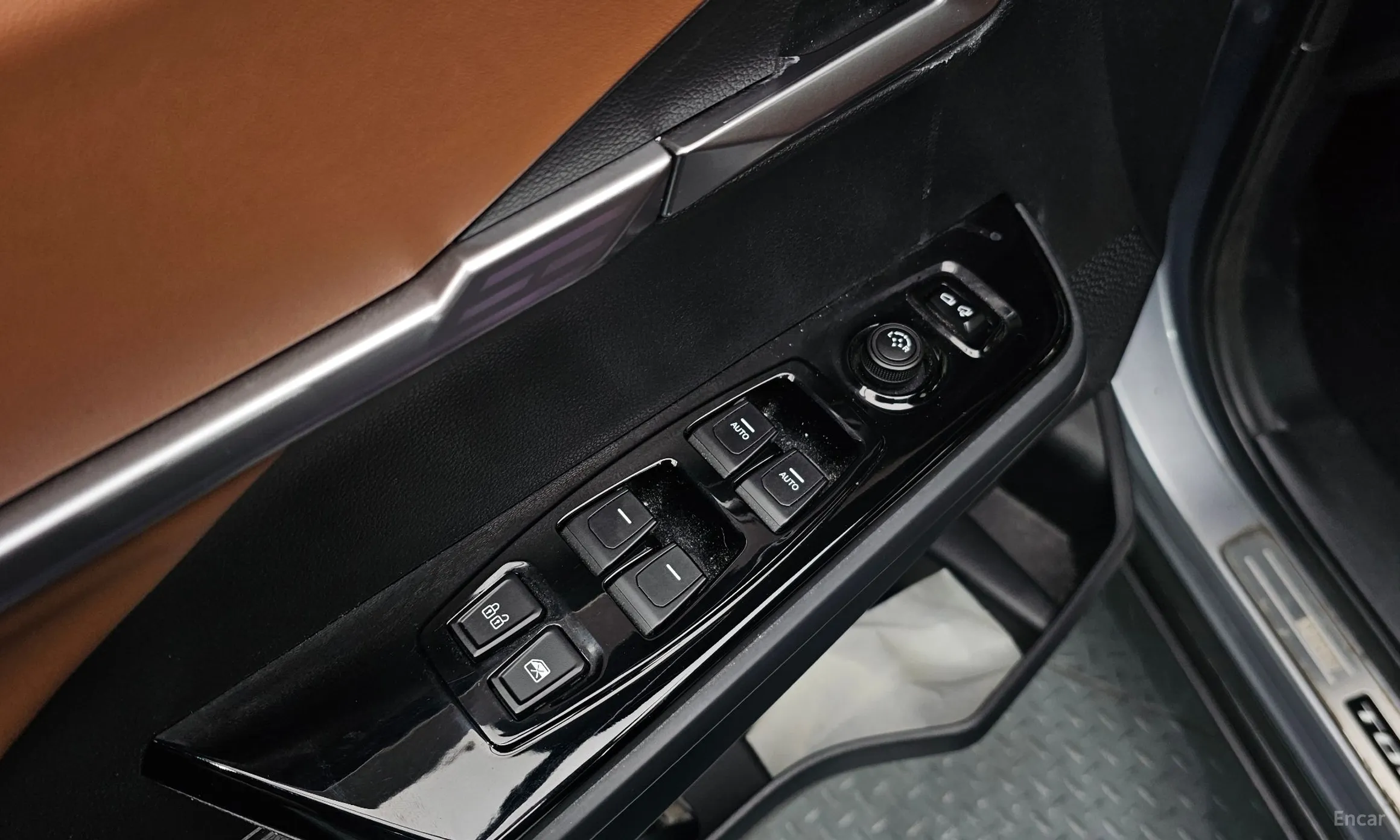 KG Mobility (SsangYong) Torres превью 17