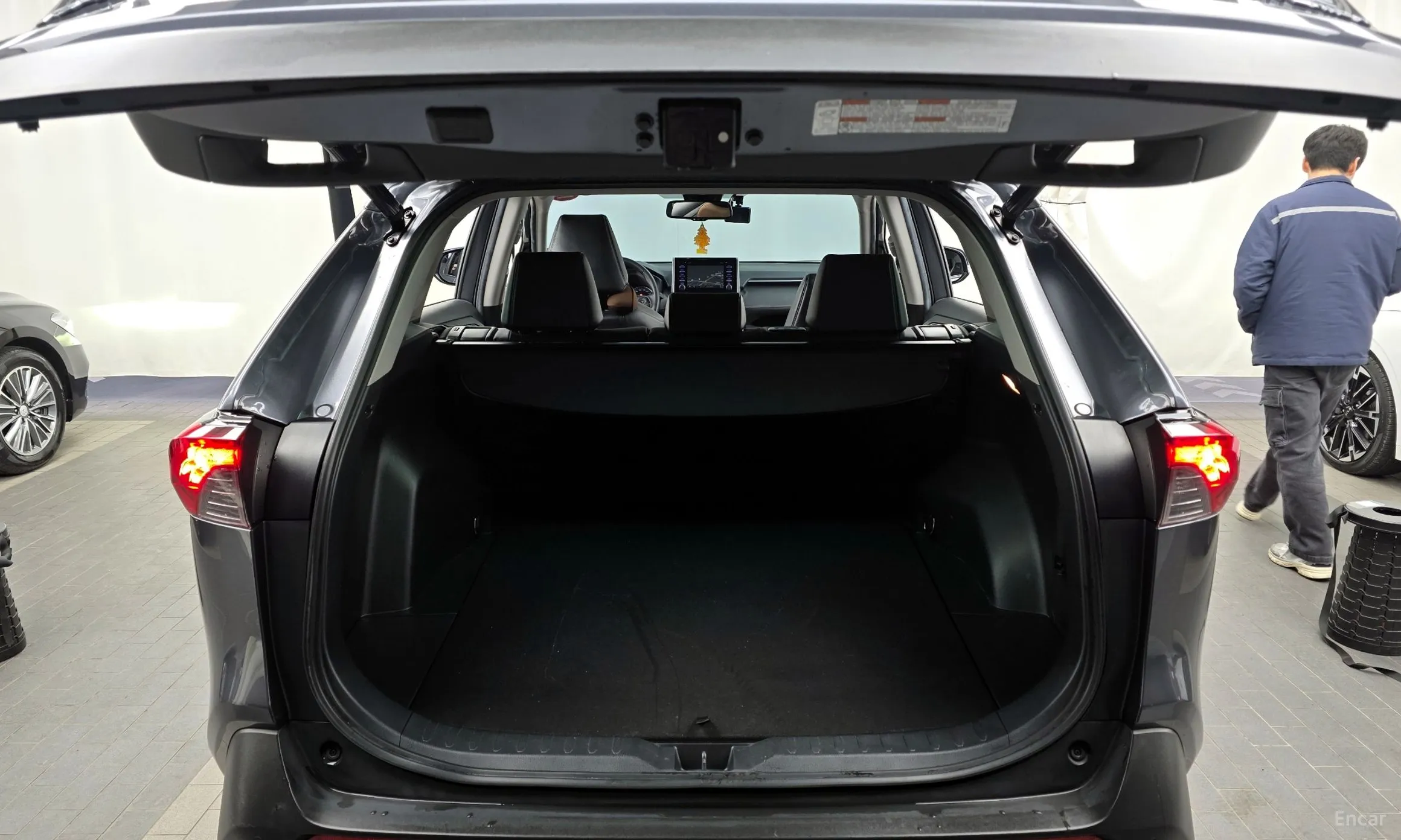 Toyota RAV4 5th Generation превью 20