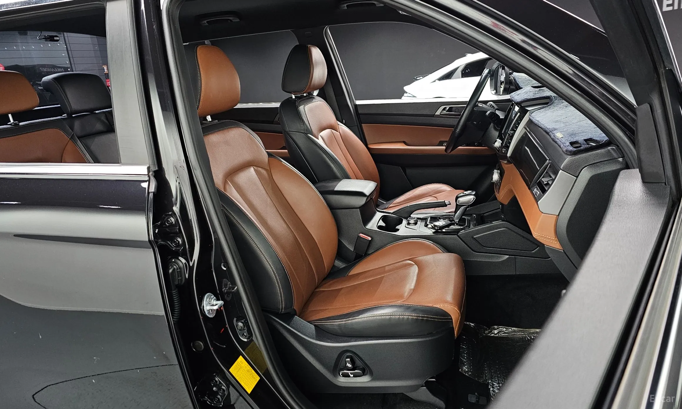 KG Mobility (SsangYong) Rexton Sports Khan превью 10
