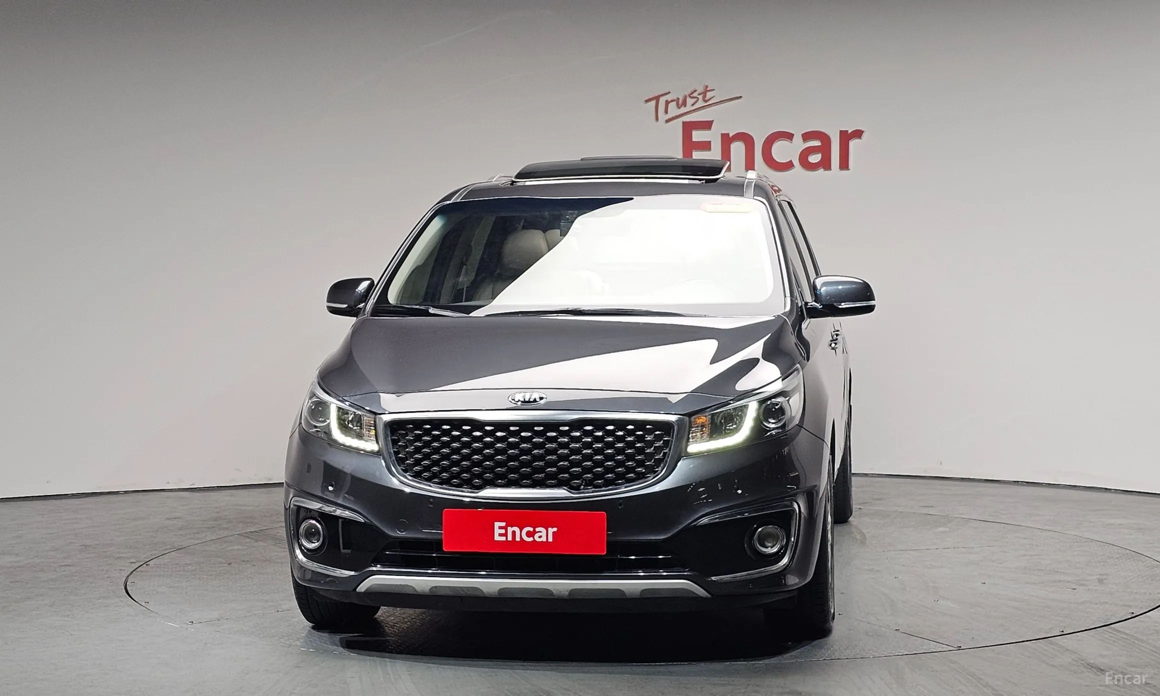 Kia Carnival превью 3